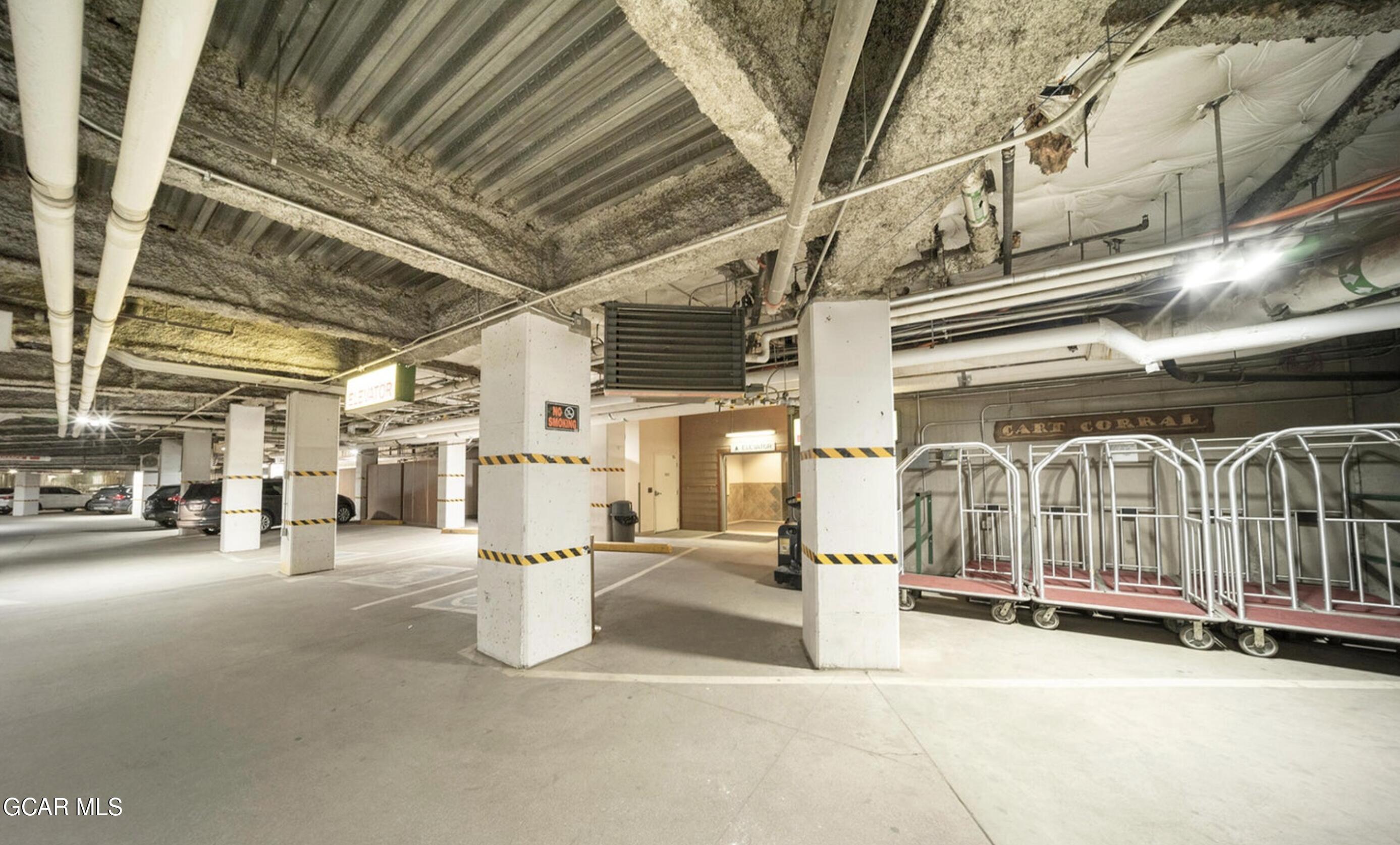 401 NYSTROM Lane 1407