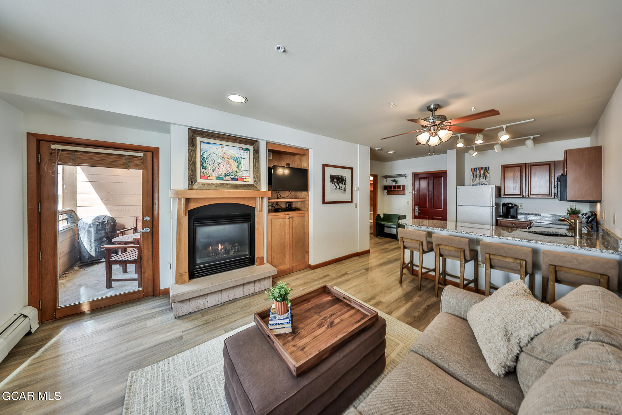 401 NYSTROM Lane 1407