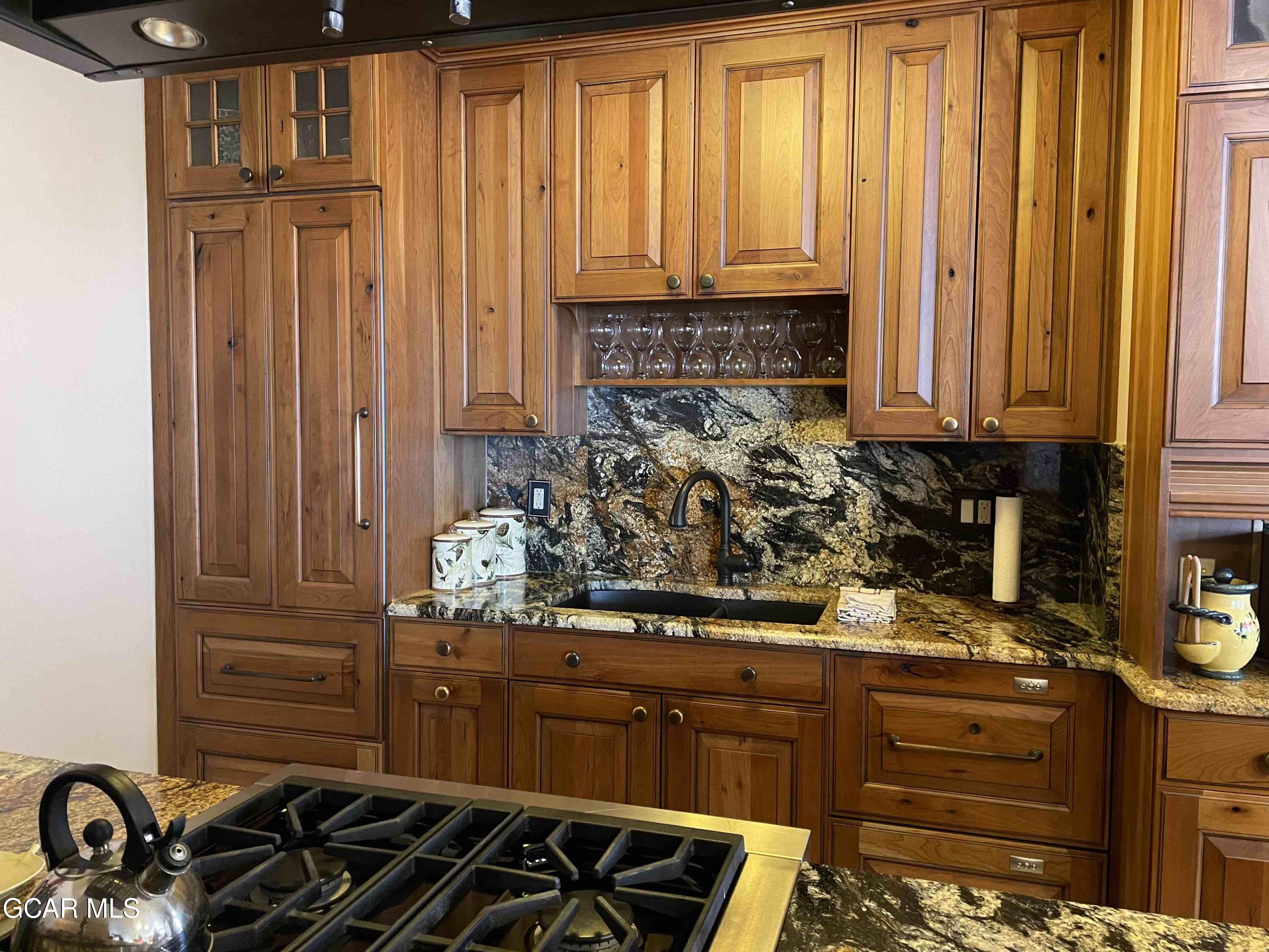 401 NYSTROM Lane #1511