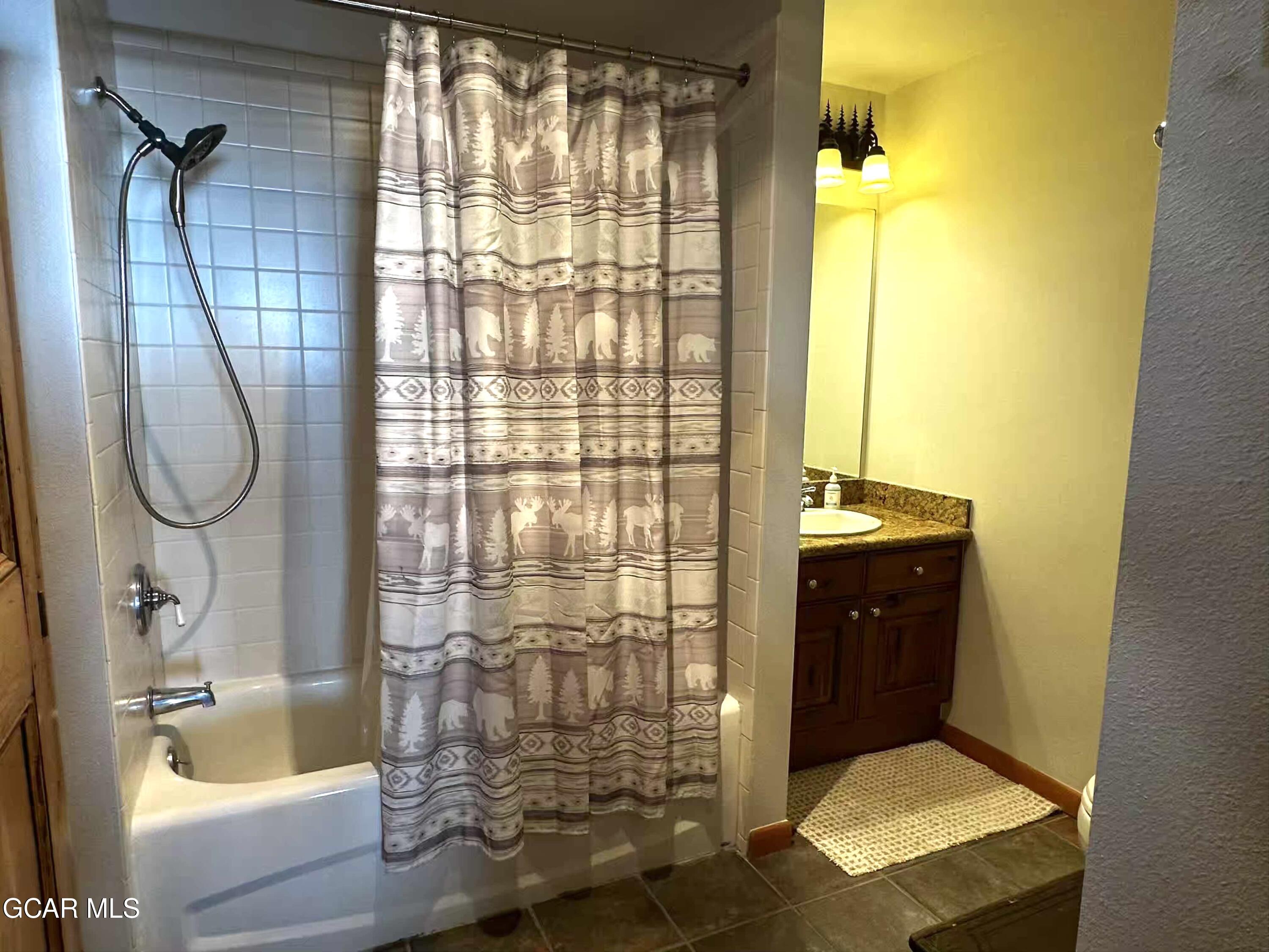 401 NYSTROM Lane #1511