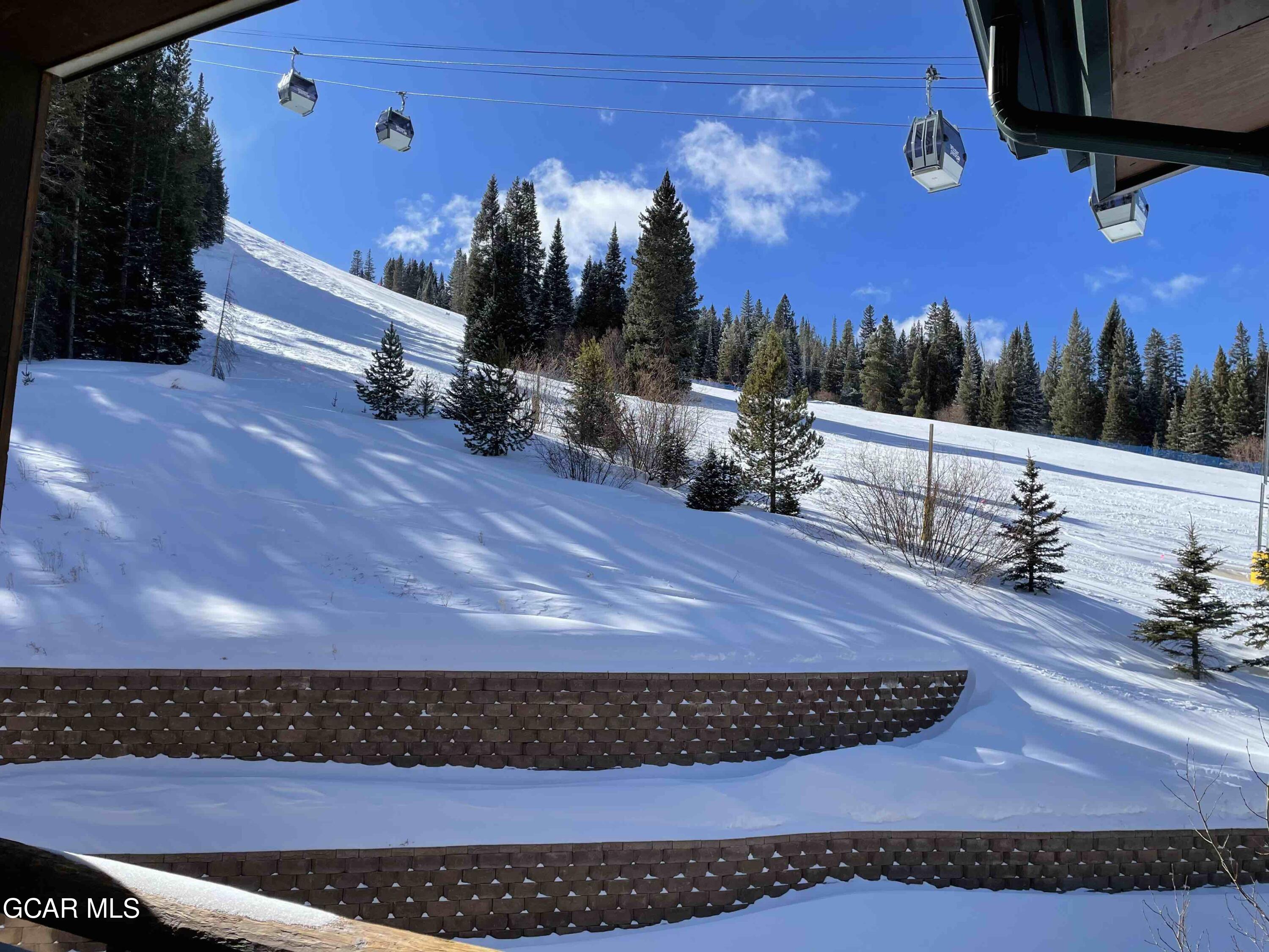 401 NYSTROM Lane #1511