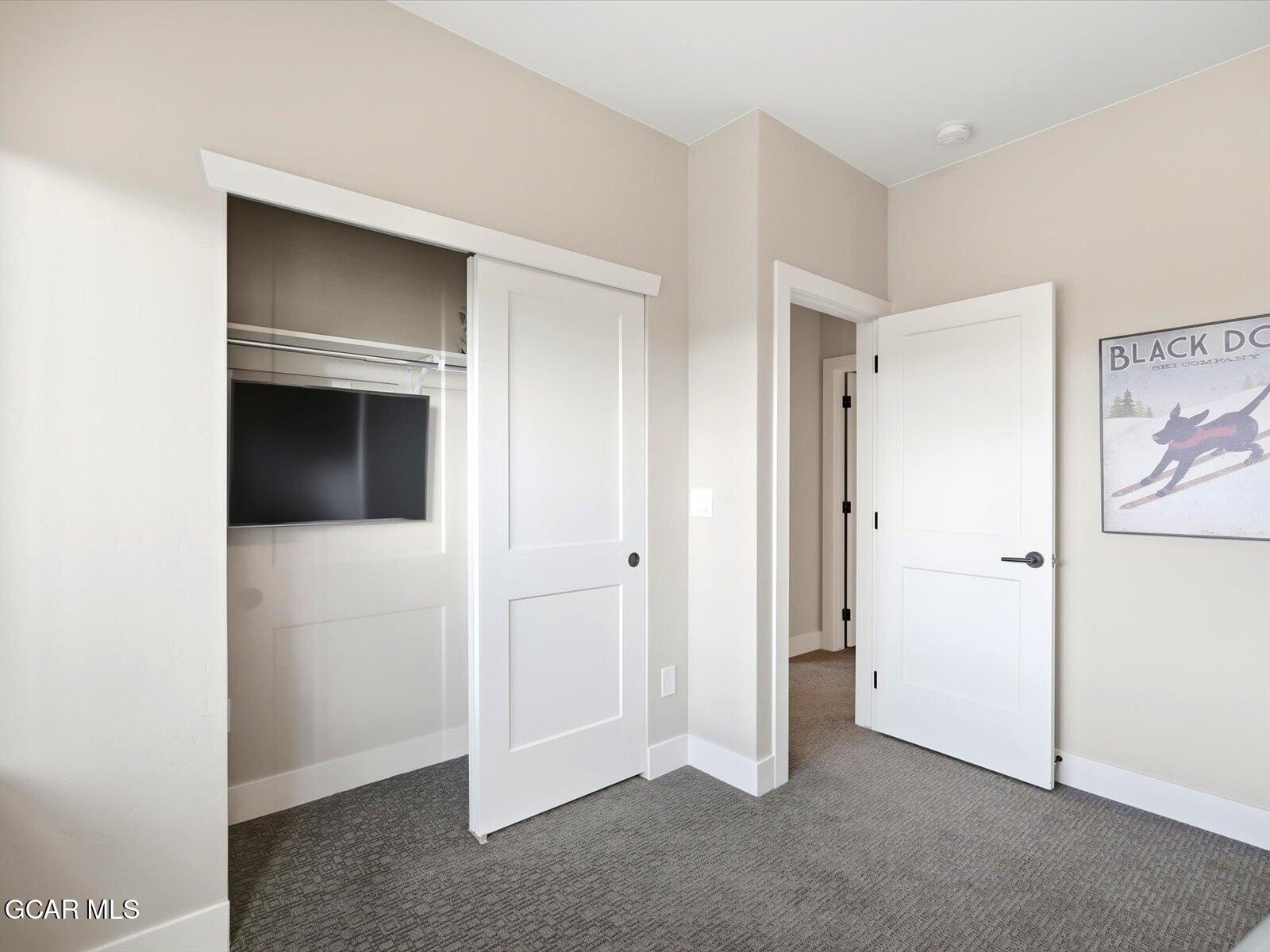 95 River Run Circle