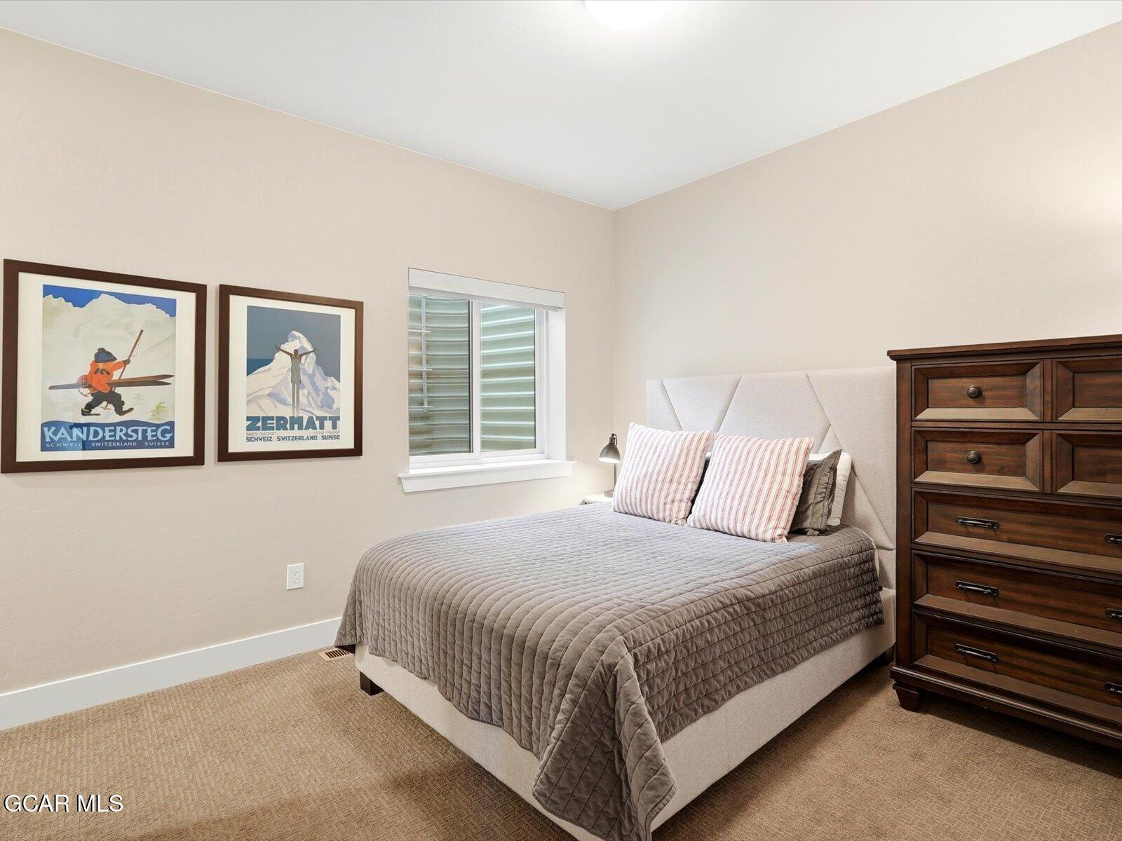 95 River Run Circle