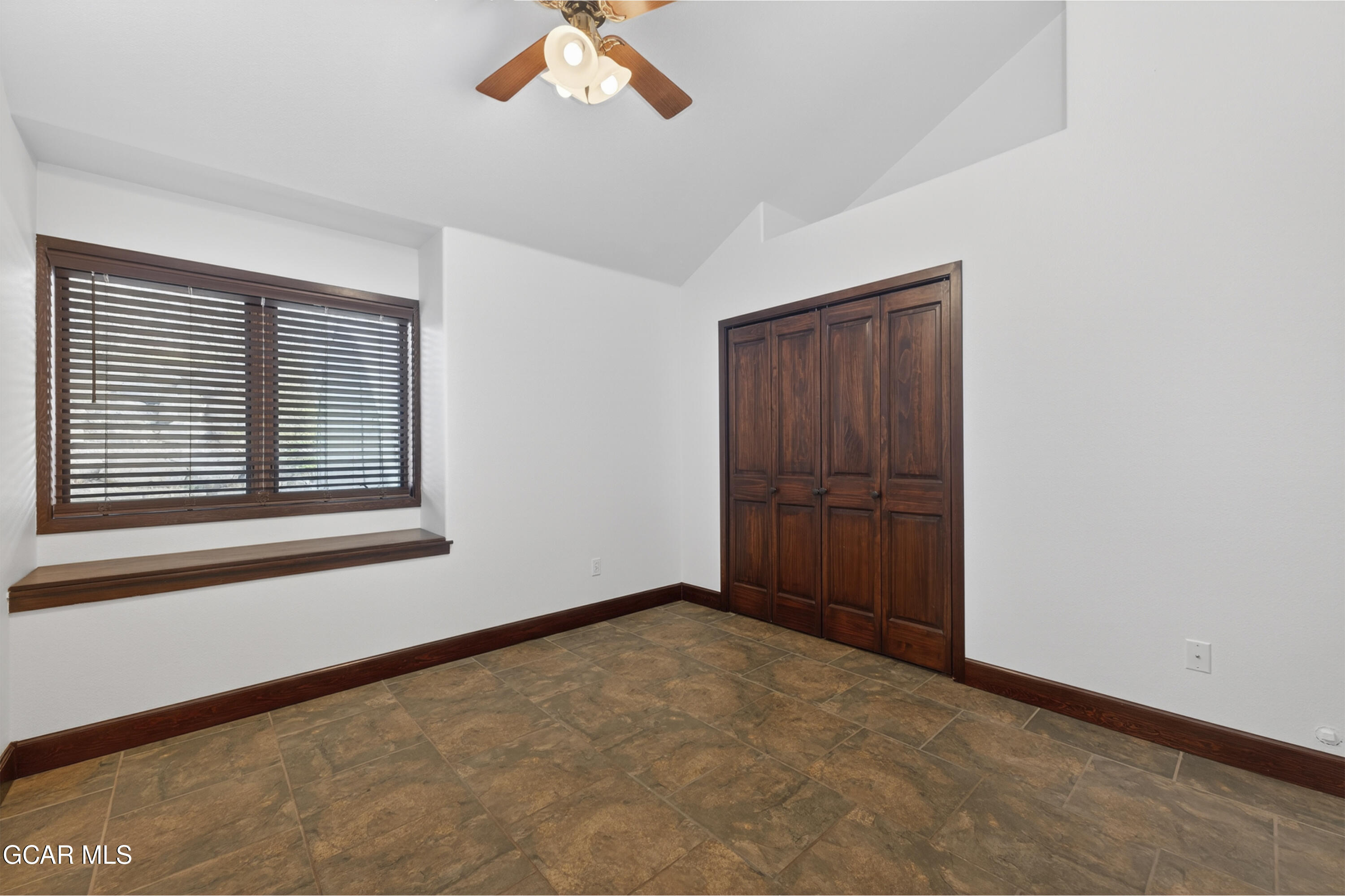 350 1ST Street