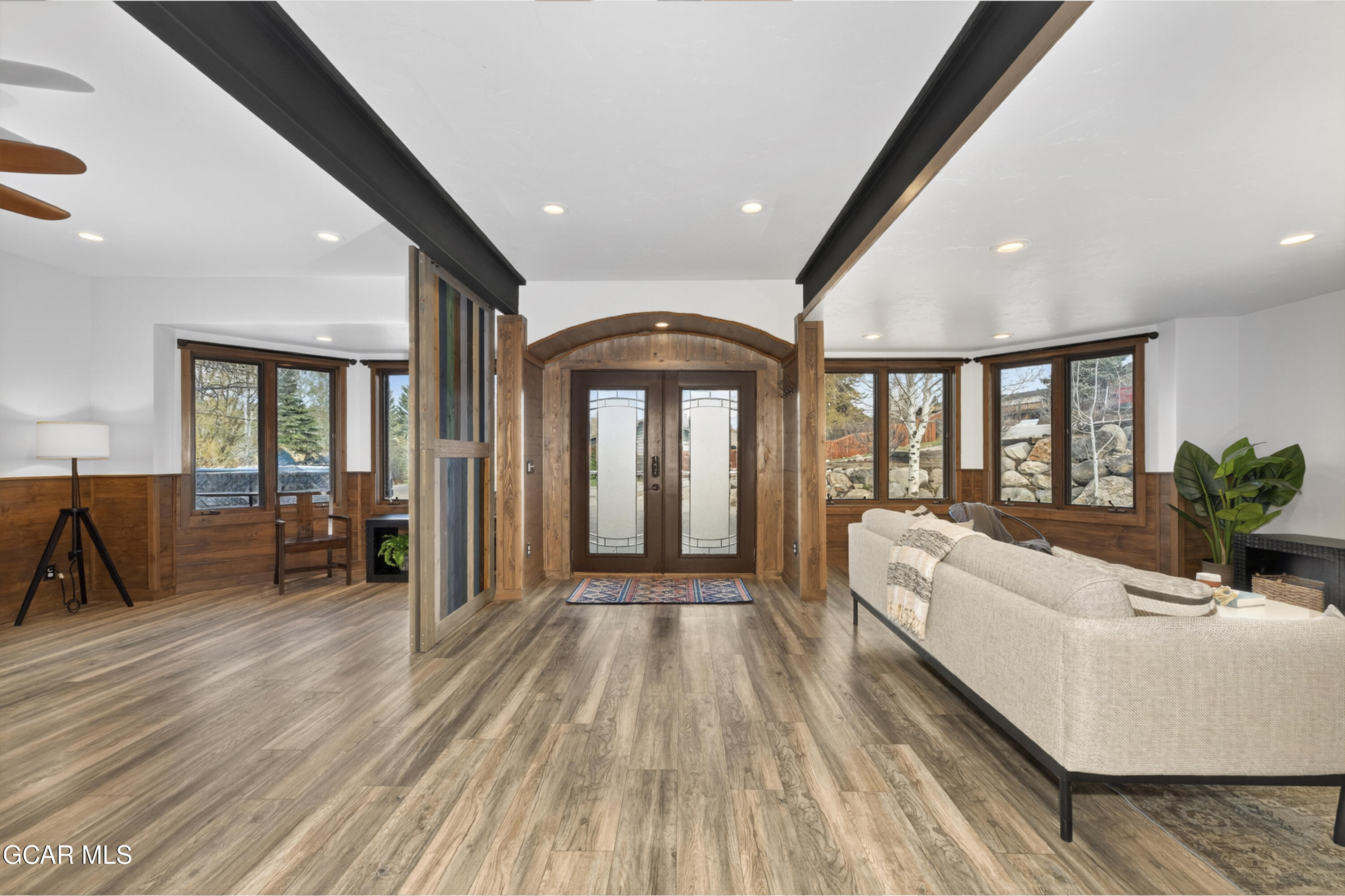 350 1ST Street