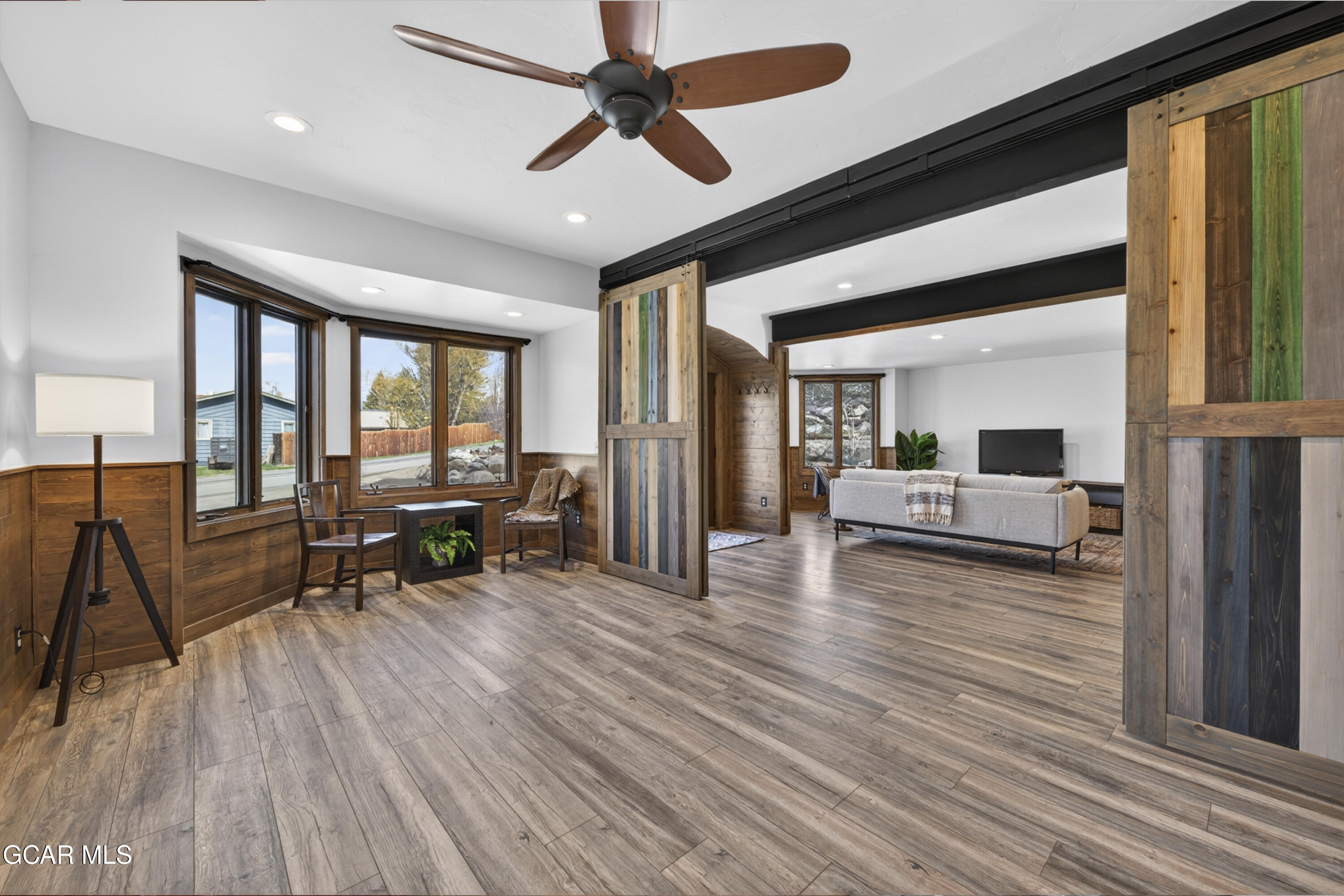 350 1ST Street