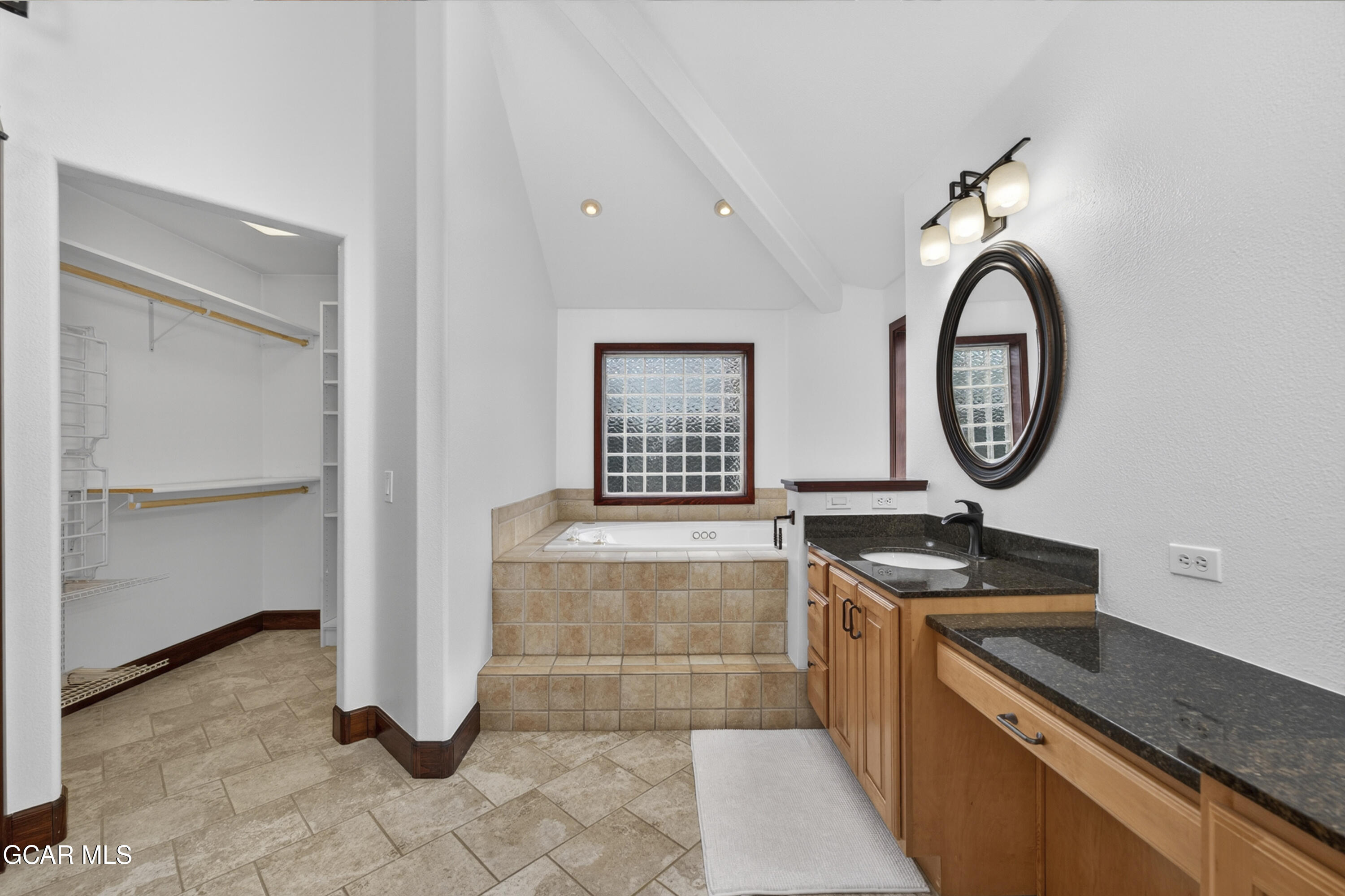 350 1ST Street