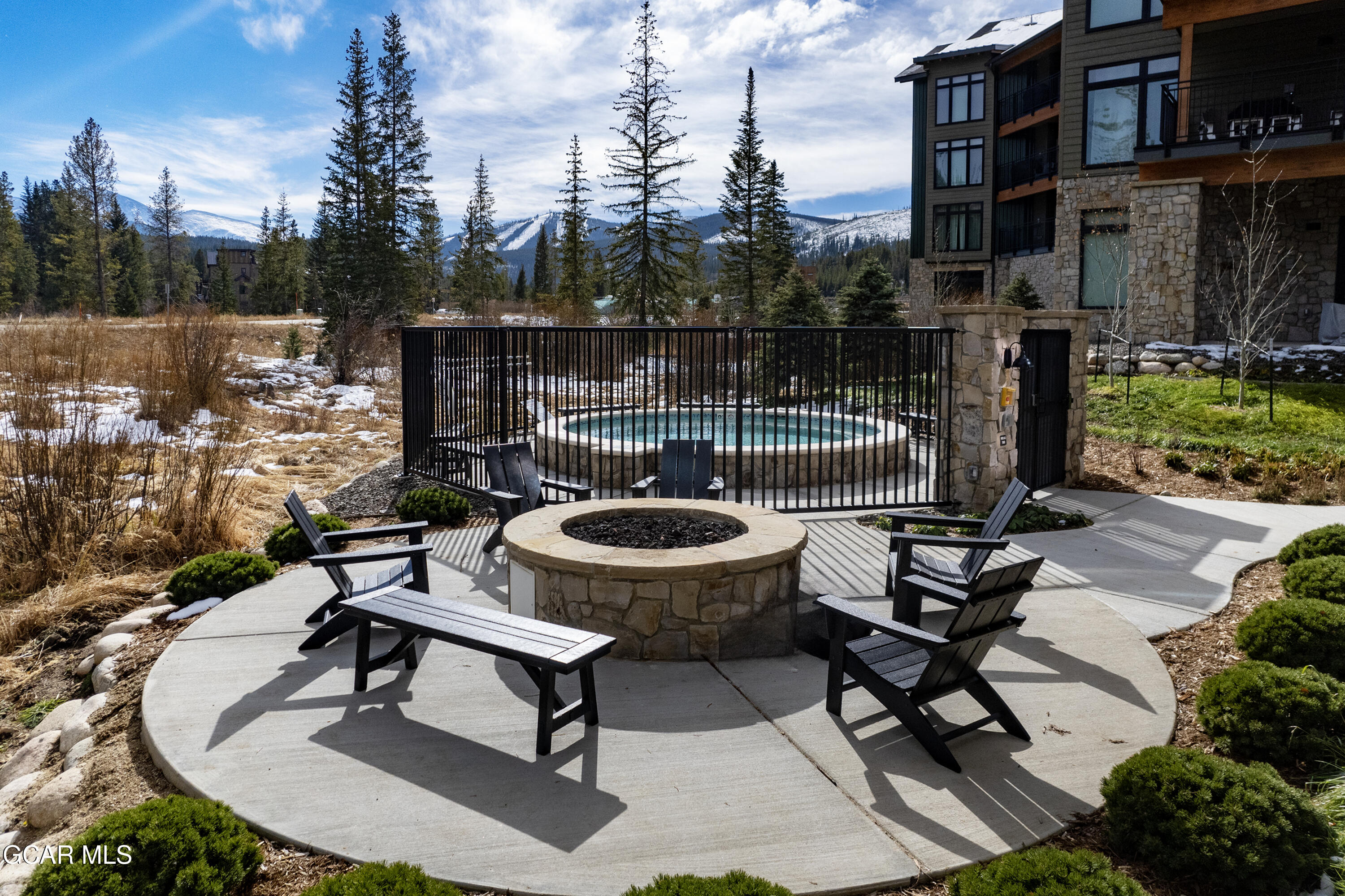 144 Ski Idlewild Road 3304