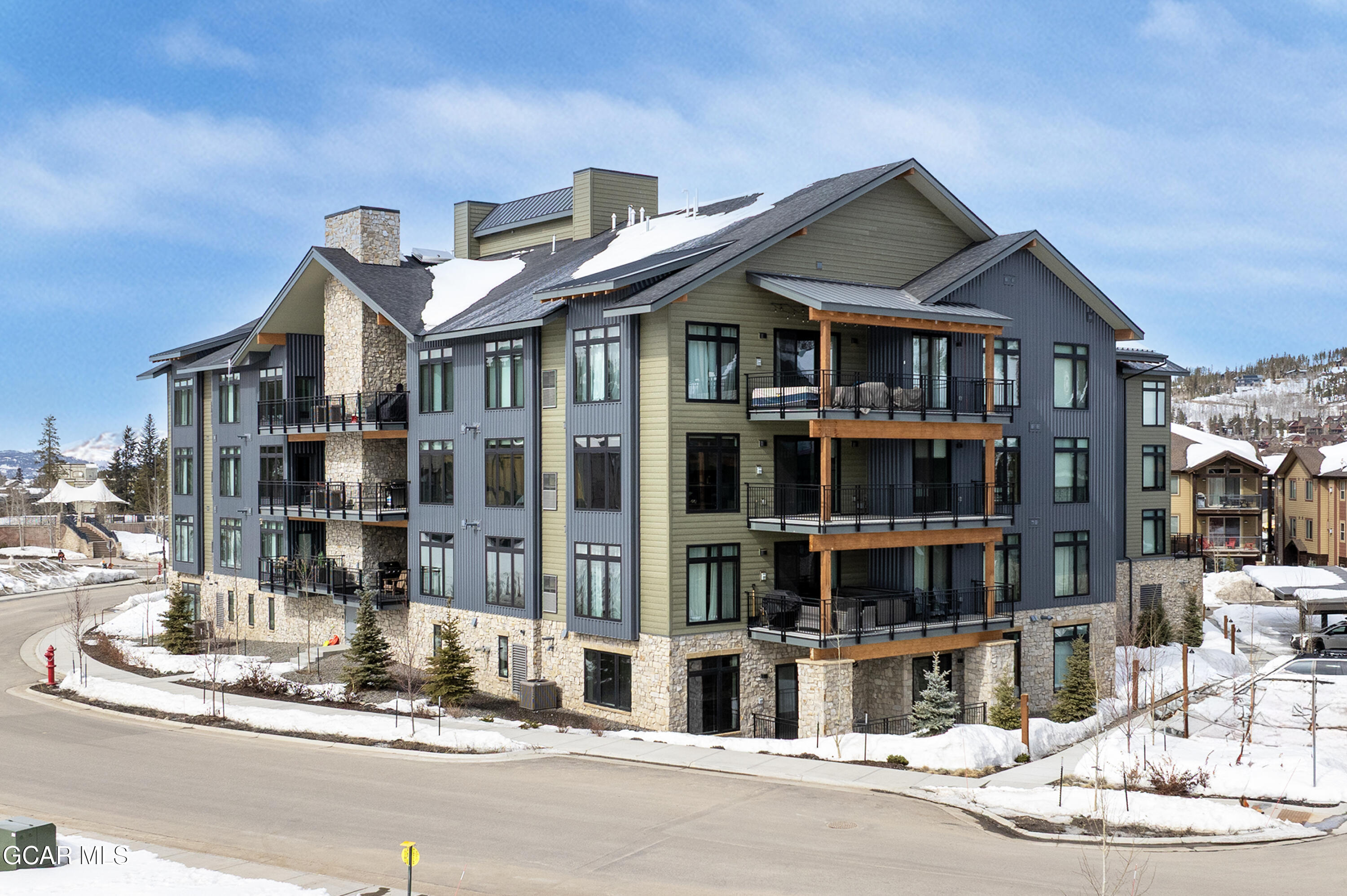 144 Ski Idlewild Road 3304