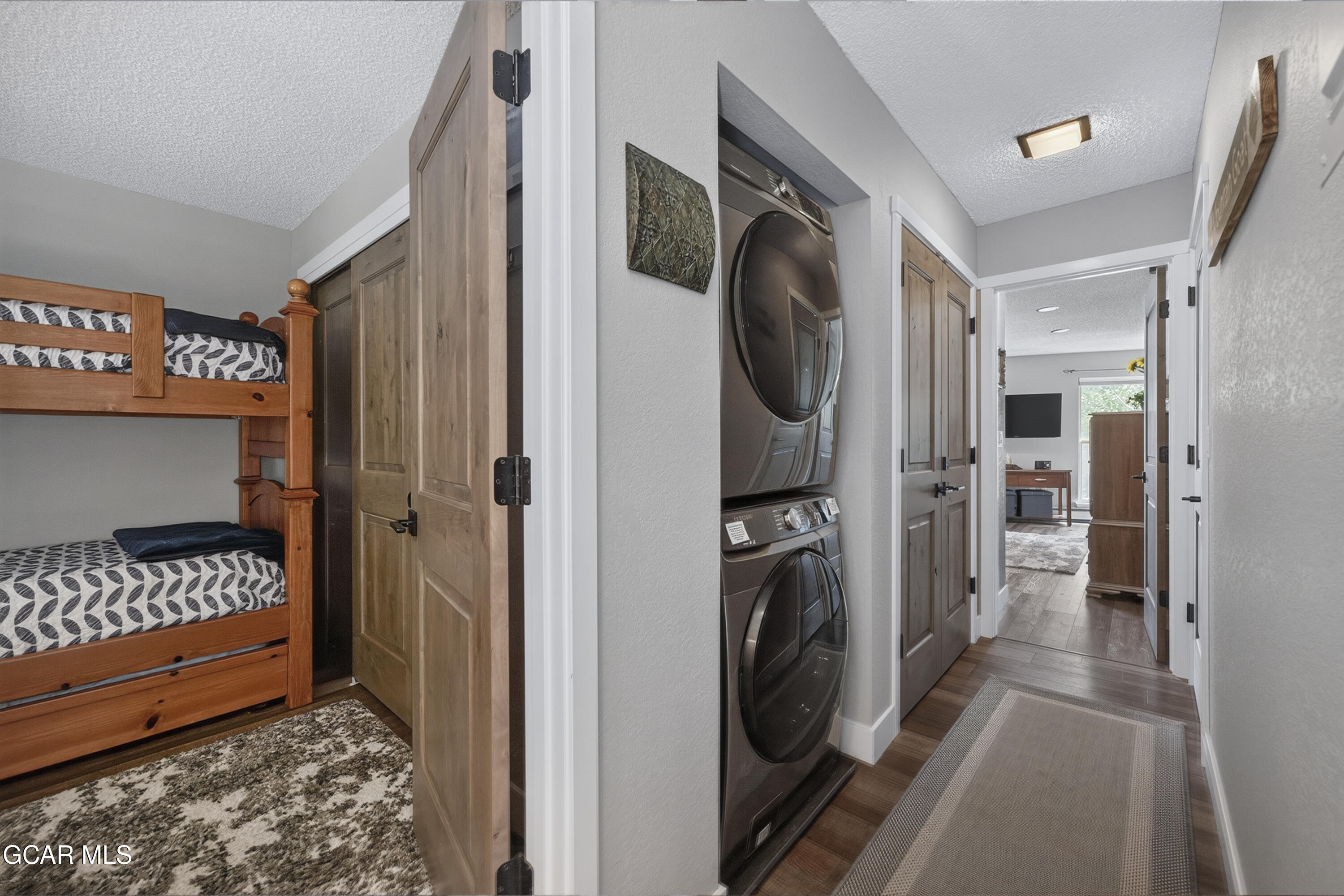 357 Hi Country Drive 23-10
