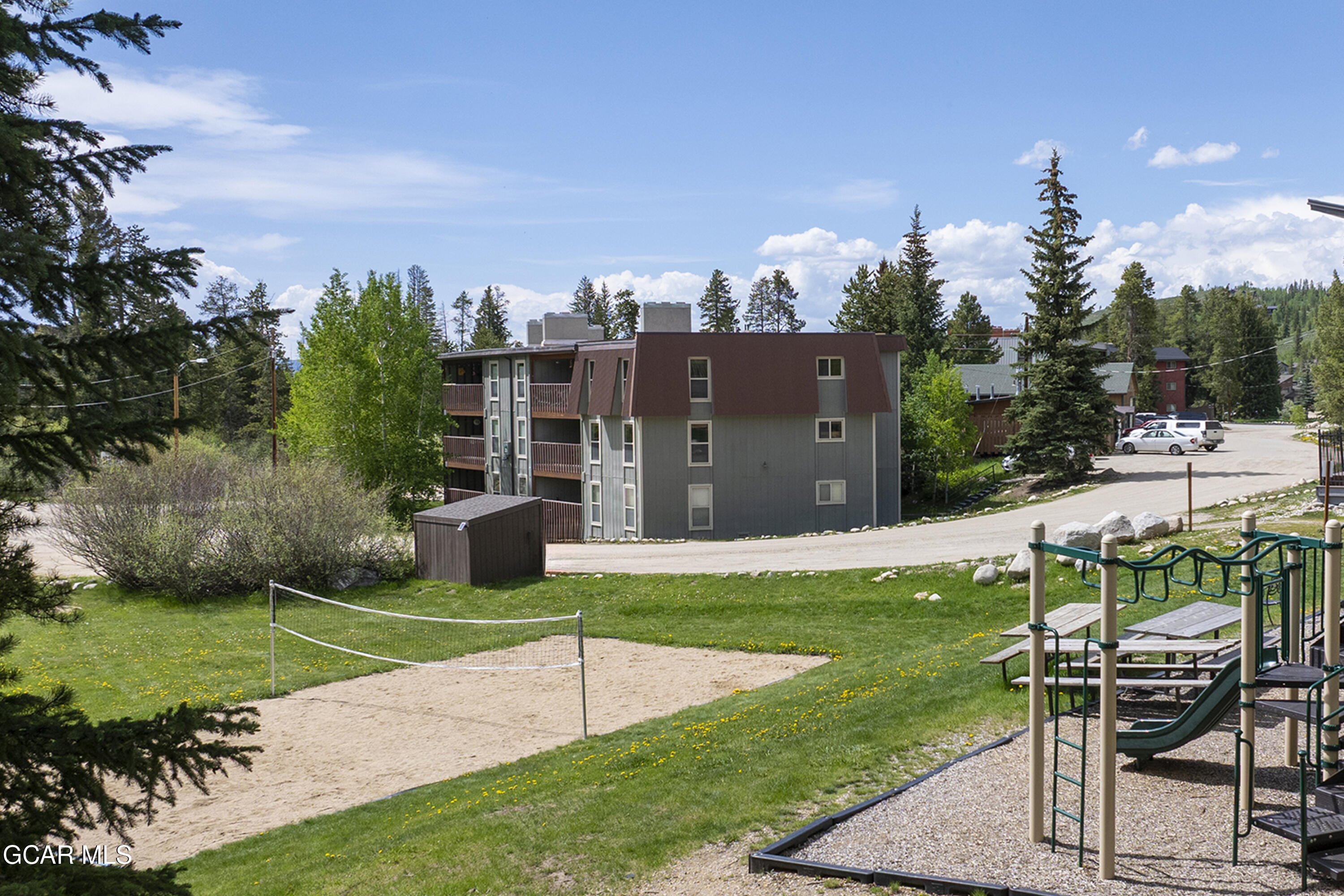 357 Hi Country Drive 23-10