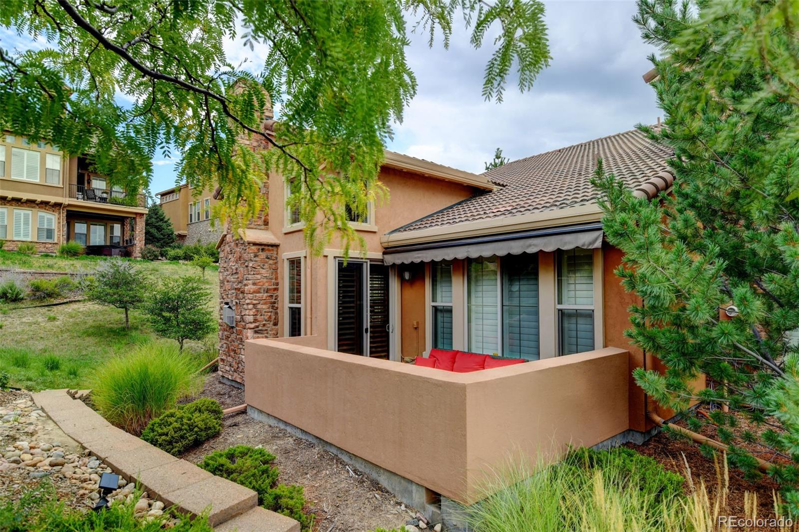 9244 Sori Lane