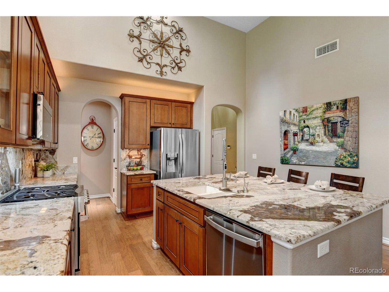 9244 Sori Ln