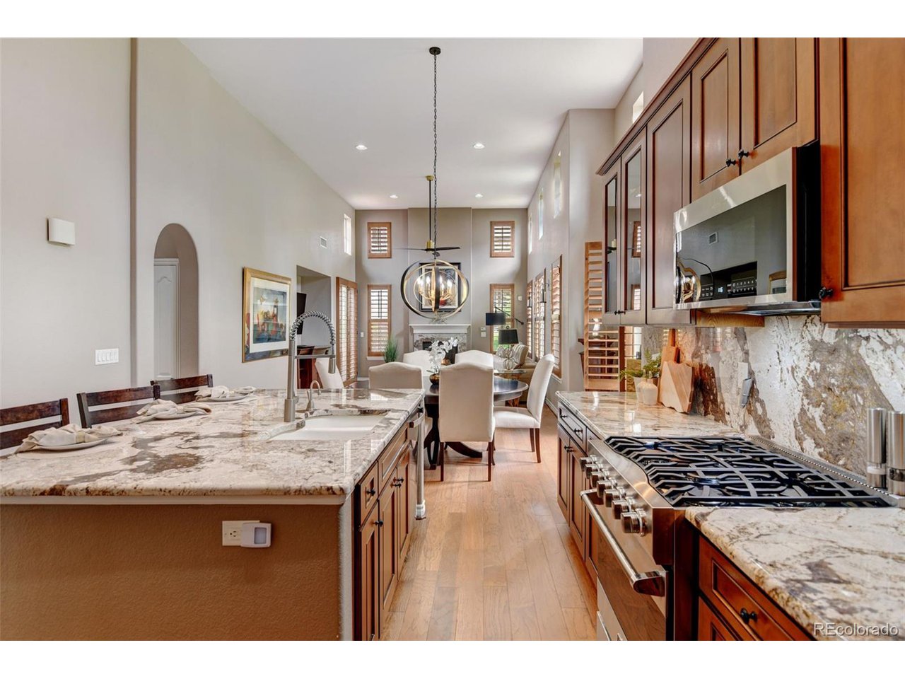 9244 Sori Ln
