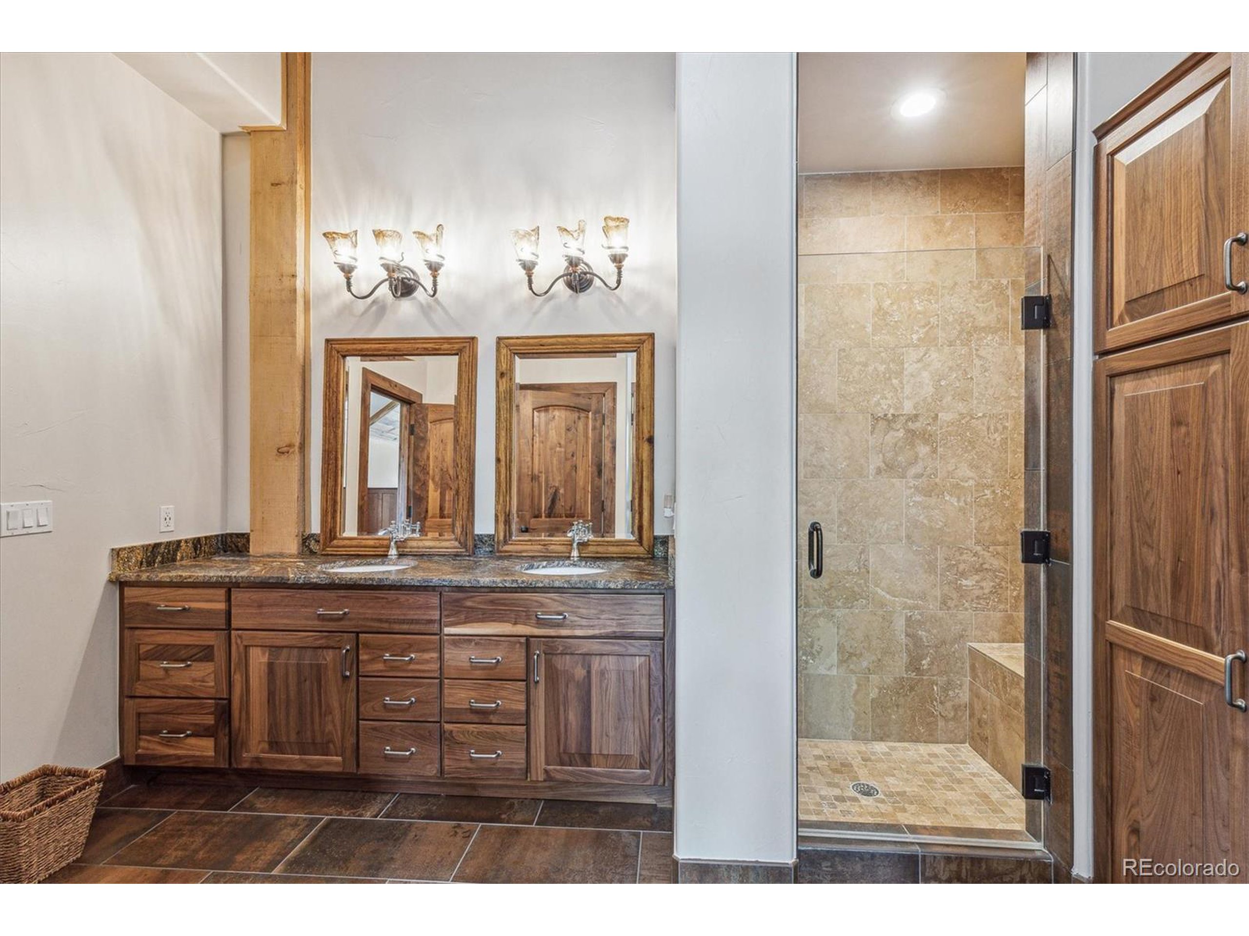 2833 N State Highway 67