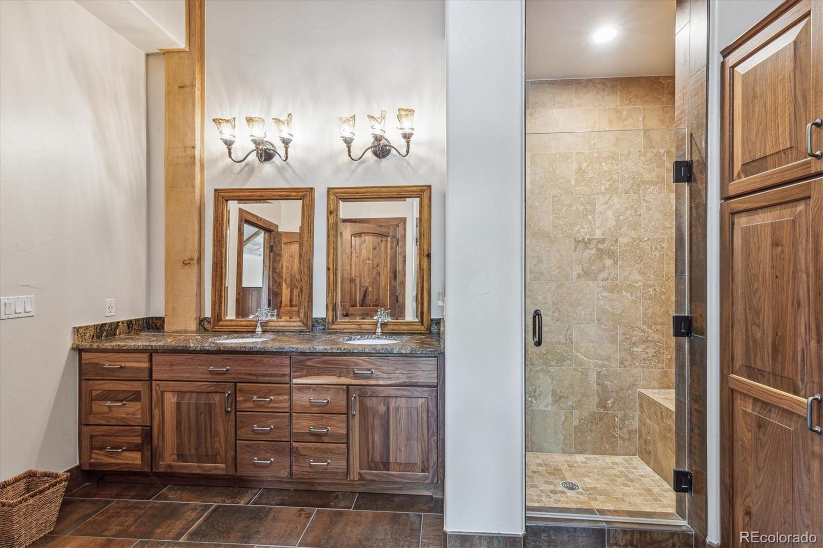 2833 N State Highway 67