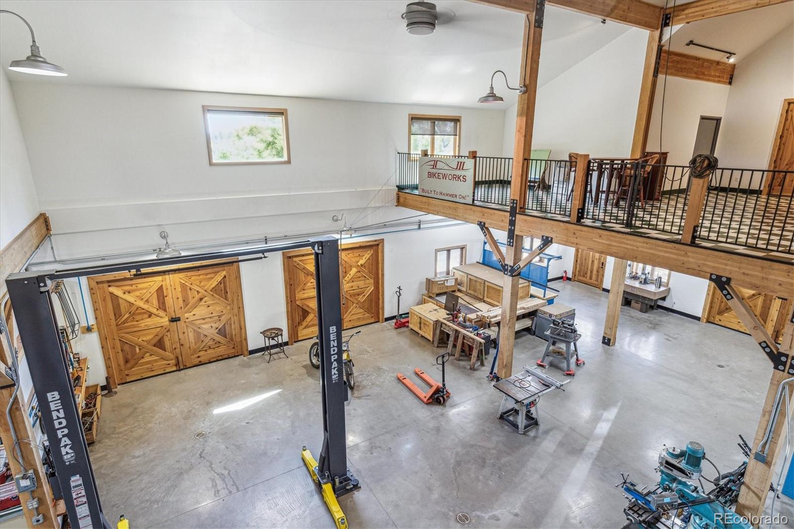 2833 N State Highway 67