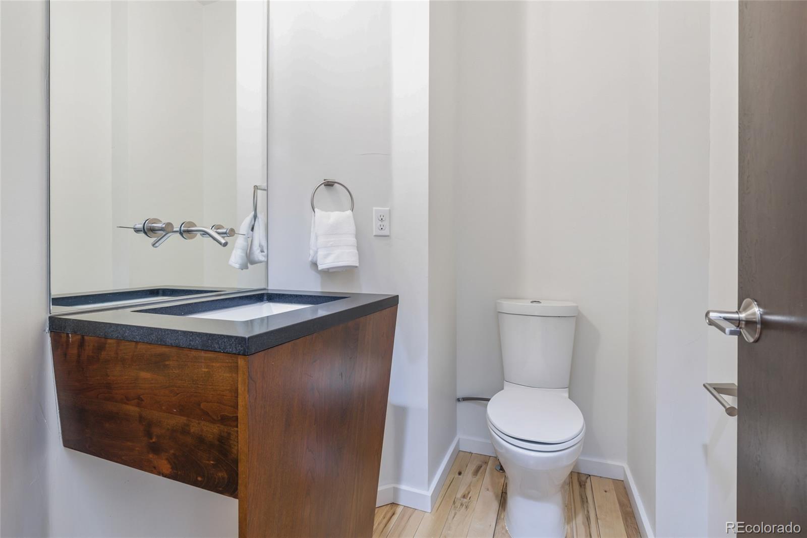 3320 Tennyson Street