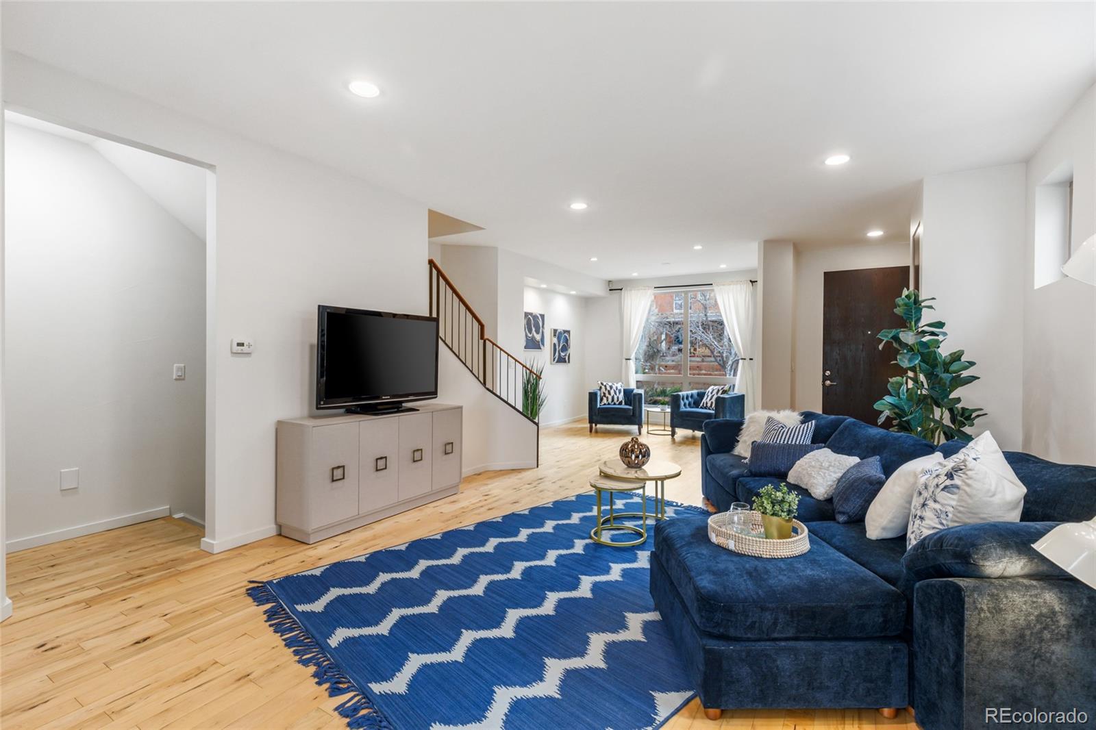 3320 Tennyson Street