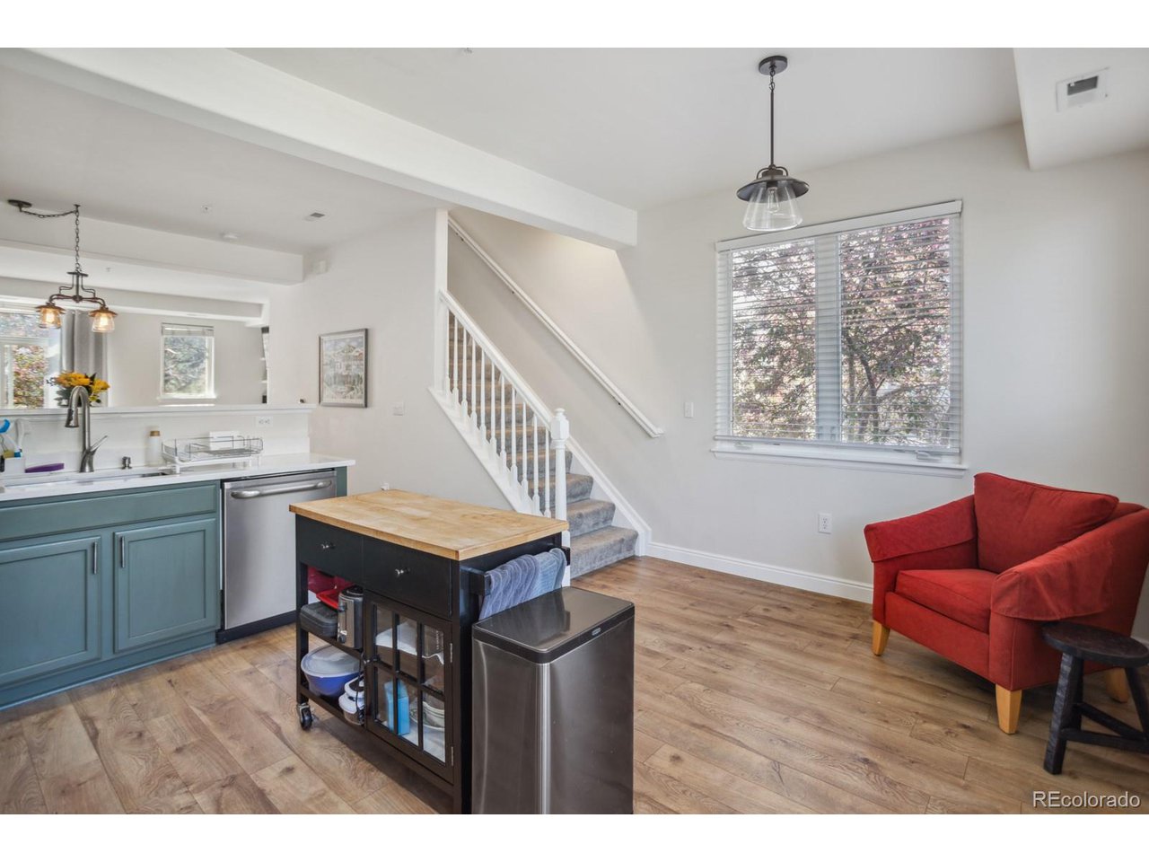 2943 W Riverwalk Cir X