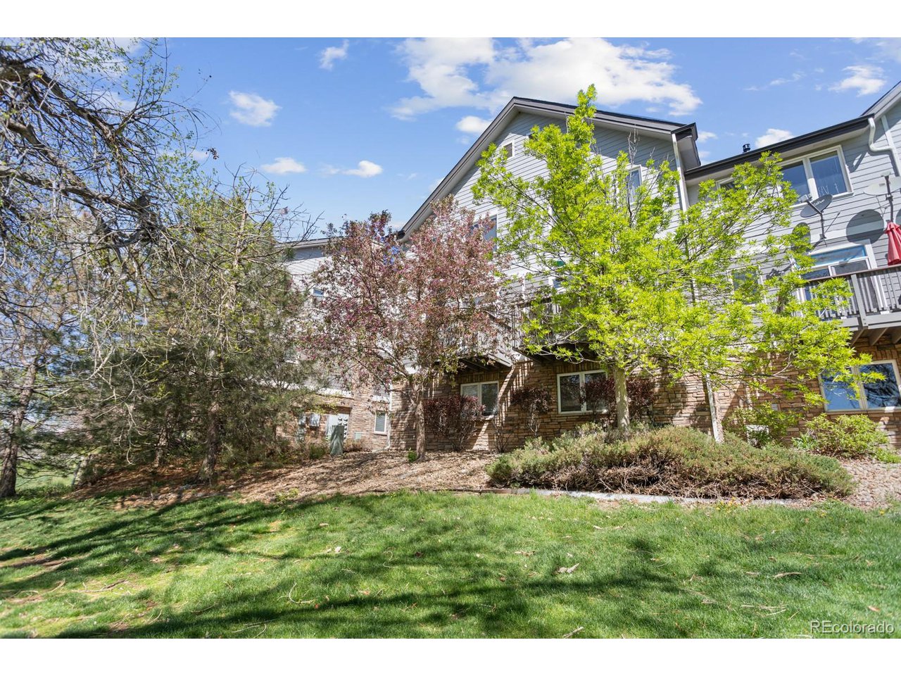 2943 W Riverwalk Cir X