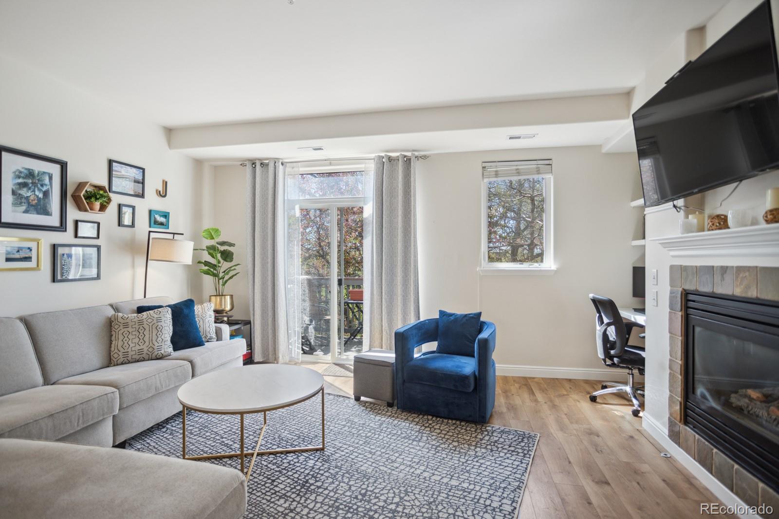 2943 W Riverwalk Circle Unit: X
