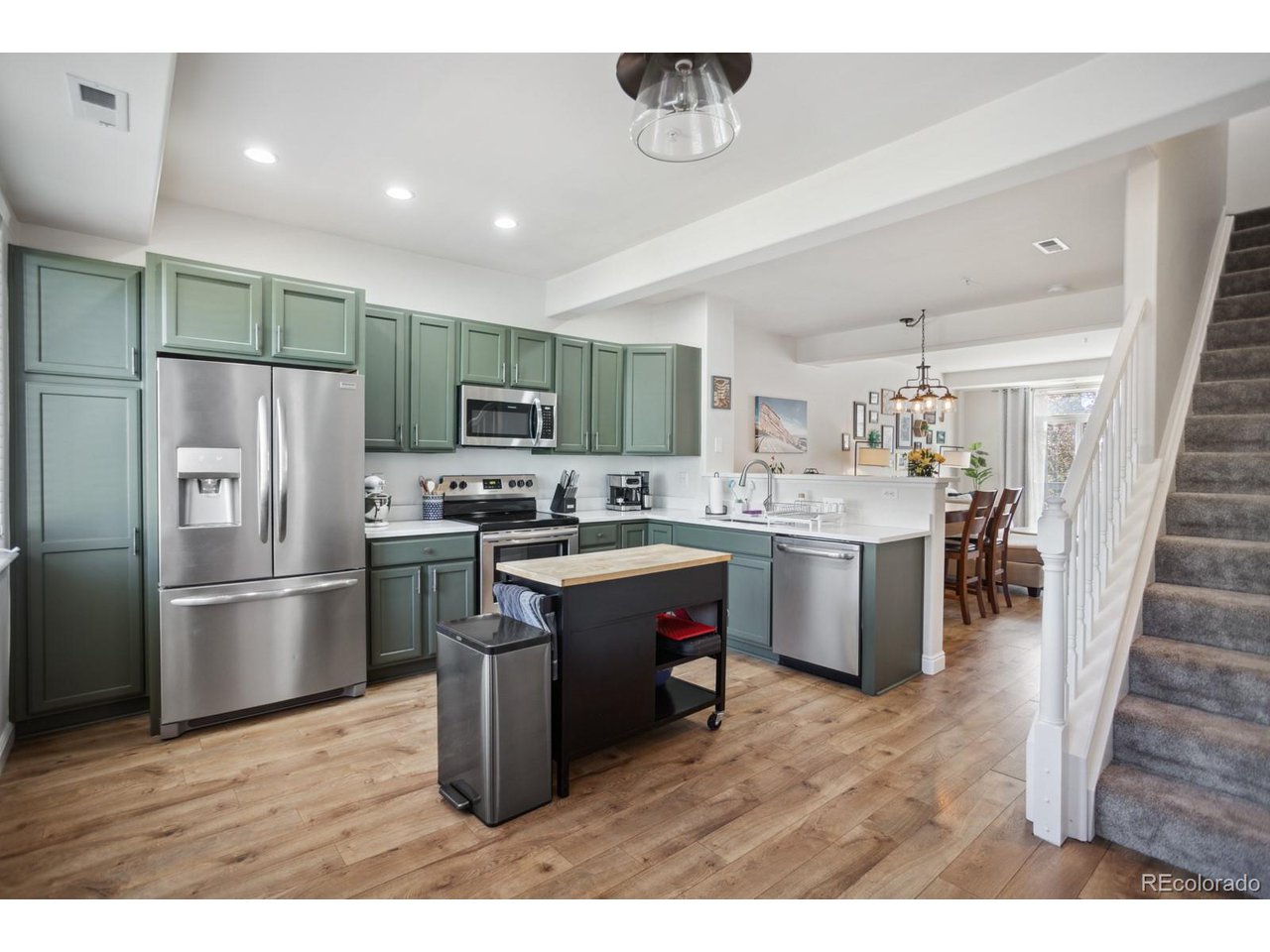 2943 W Riverwalk Cir X