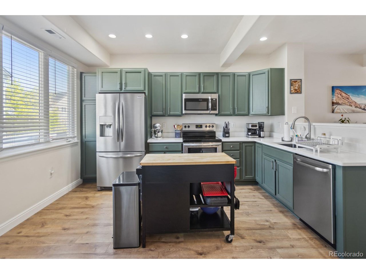 2943 W Riverwalk Cir X