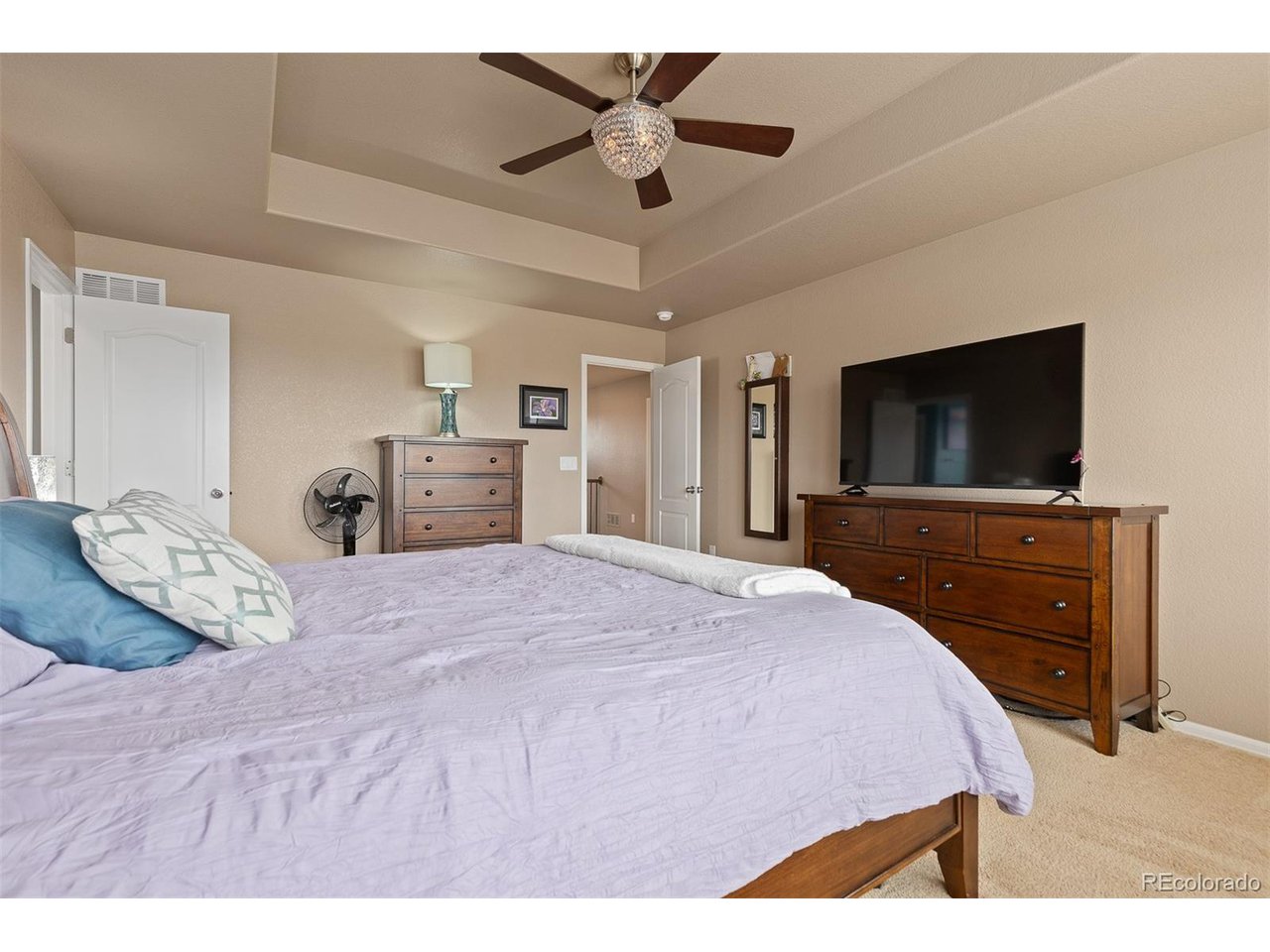 2510 E 160th Pl