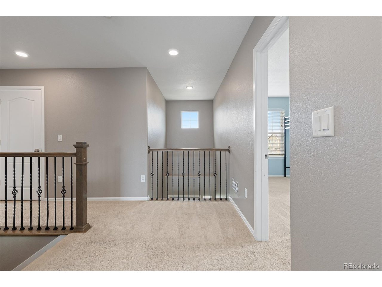 2510 E 160th Pl