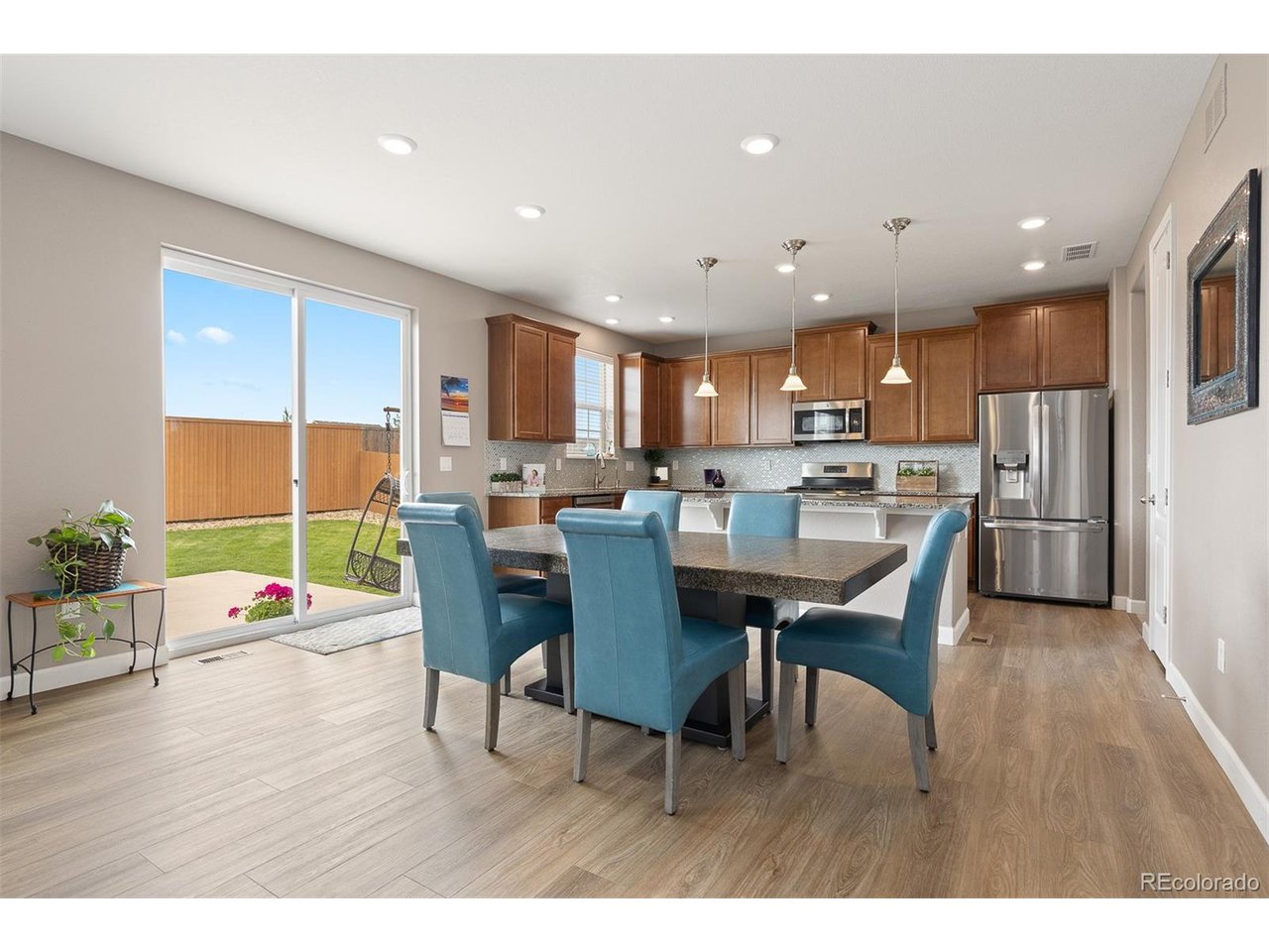 2510 E 160th Pl