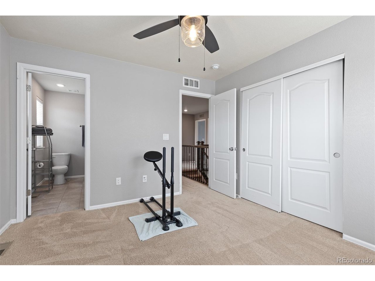 2510 E 160th Pl