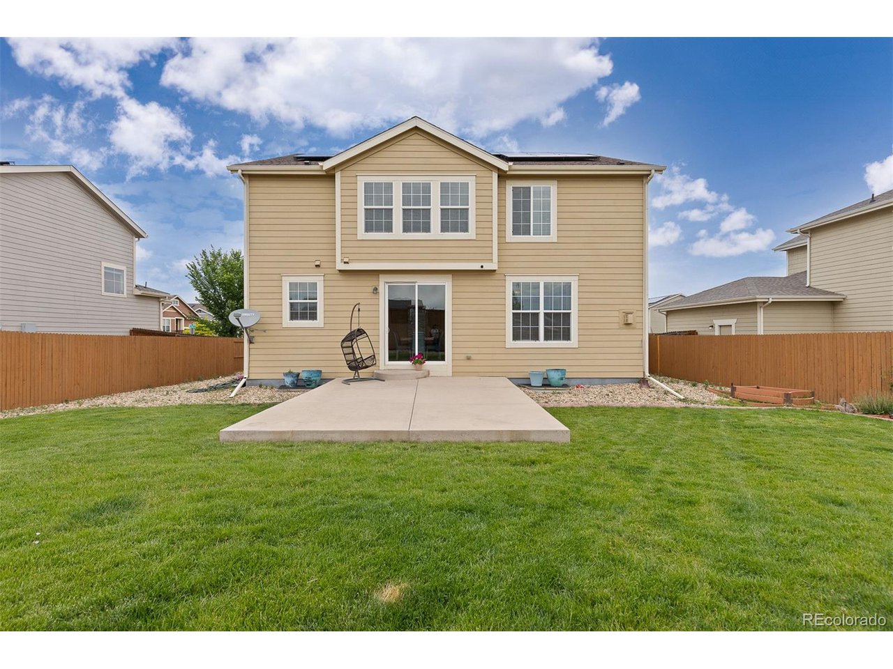 2510 E 160th Pl