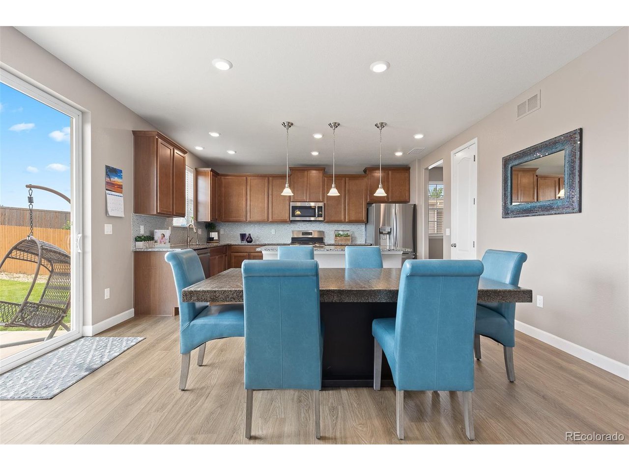 2510 E 160th Pl