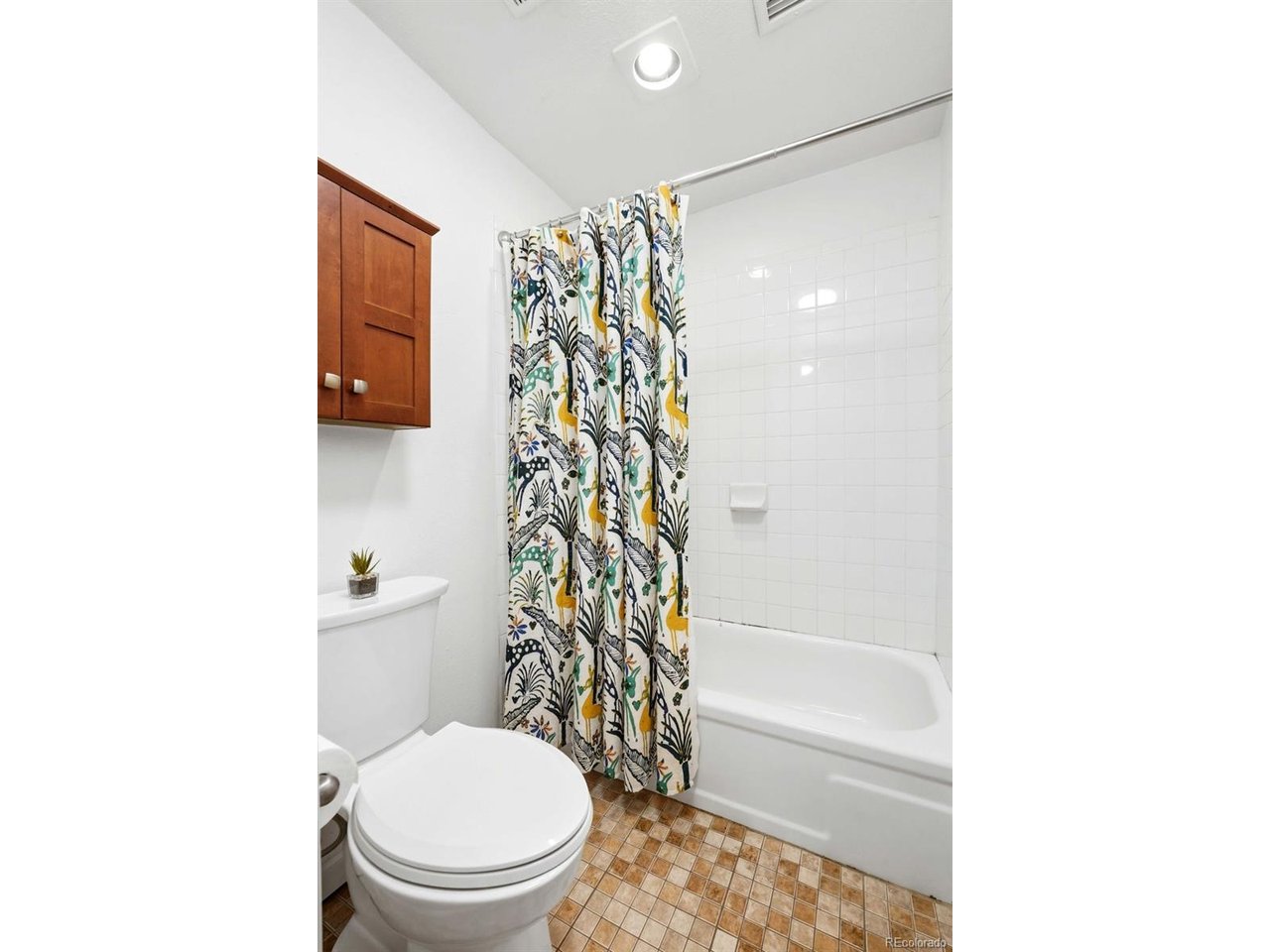 1496 S Pierson St 106