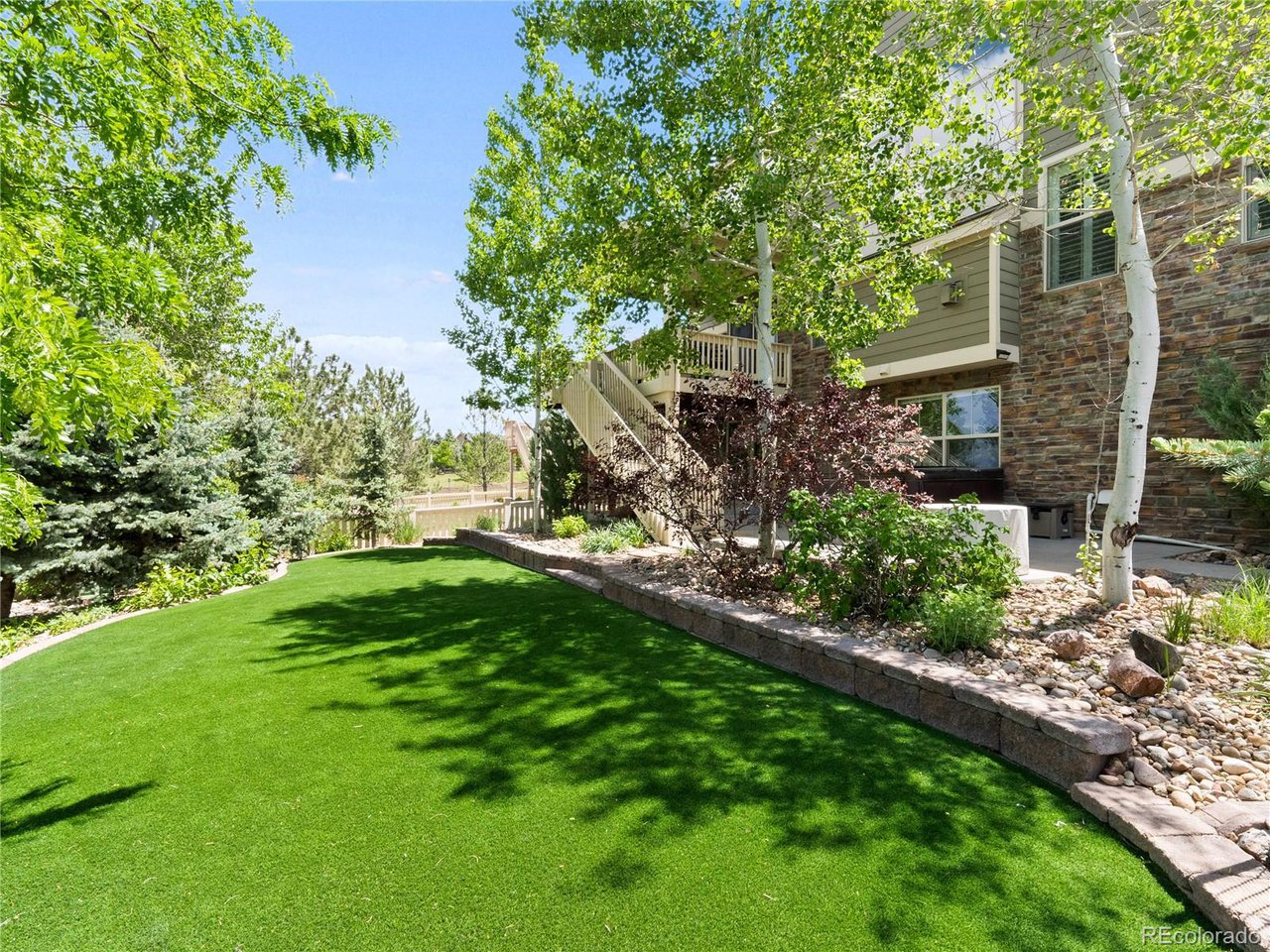 27173 E Ontario Pl