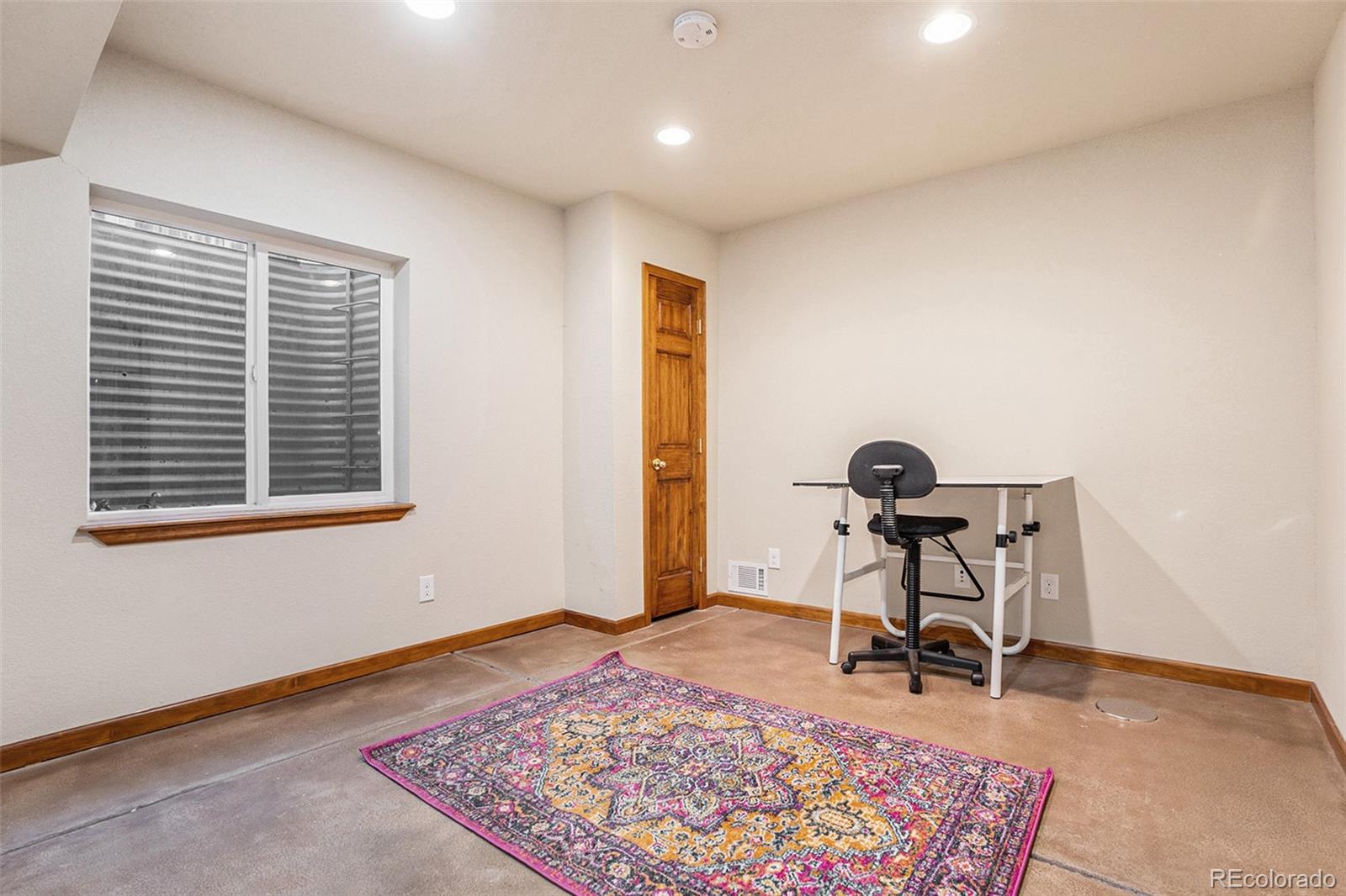 8462 Owens Court