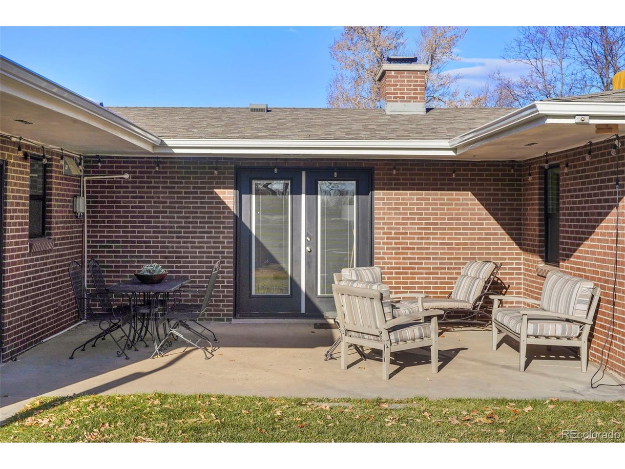 32 Hillside Dr