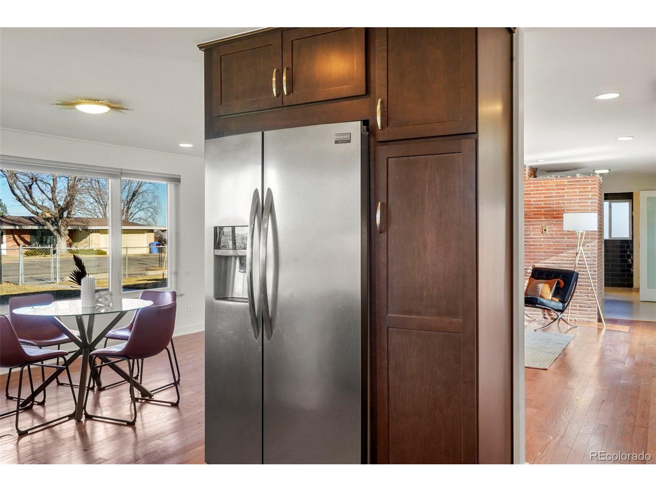 32 Hillside Dr