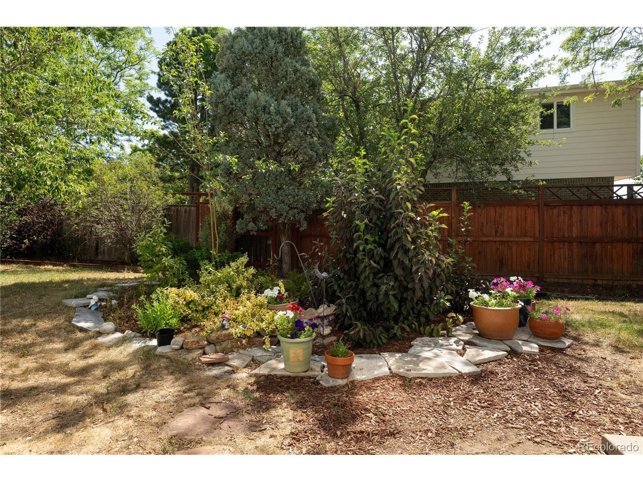 4842 Earle Cir