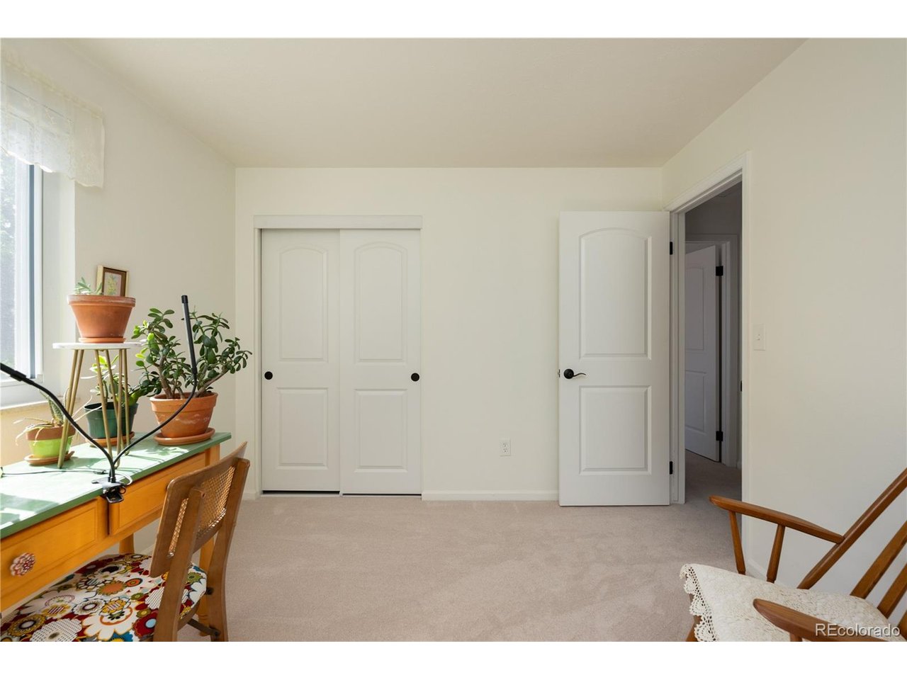 4842 Earle Cir