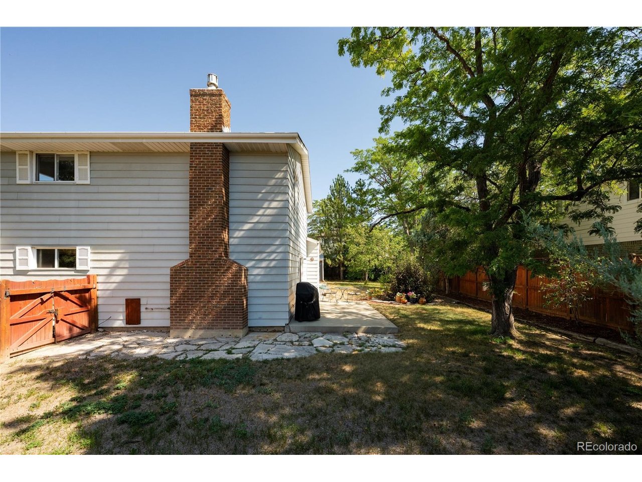 4842 Earle Cir