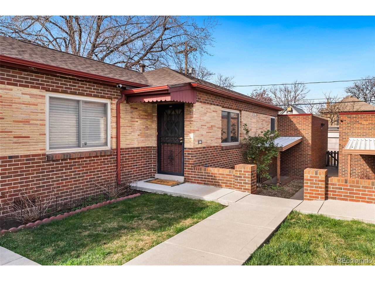 33 N Pennsylvania St C