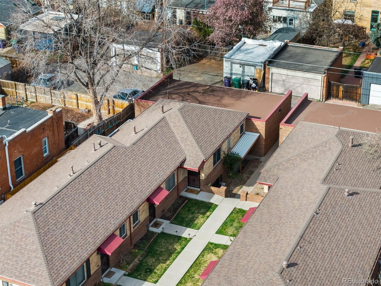 33 N Pennsylvania St C