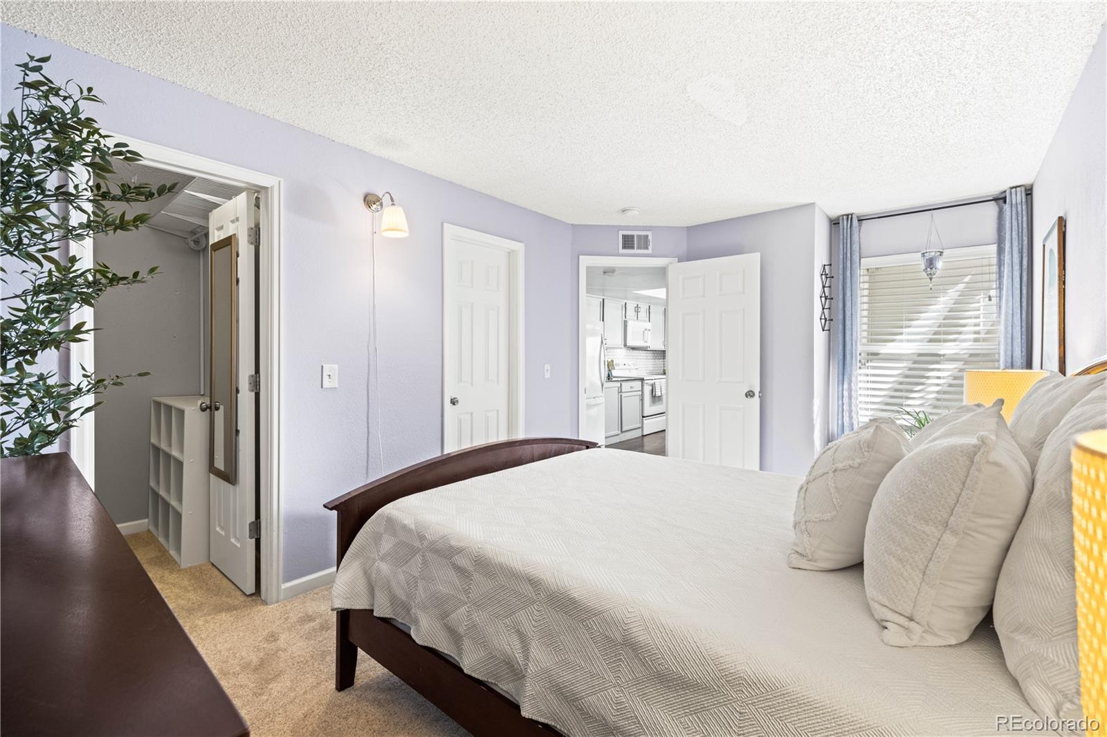 920 S Dawson Way Unit: 14