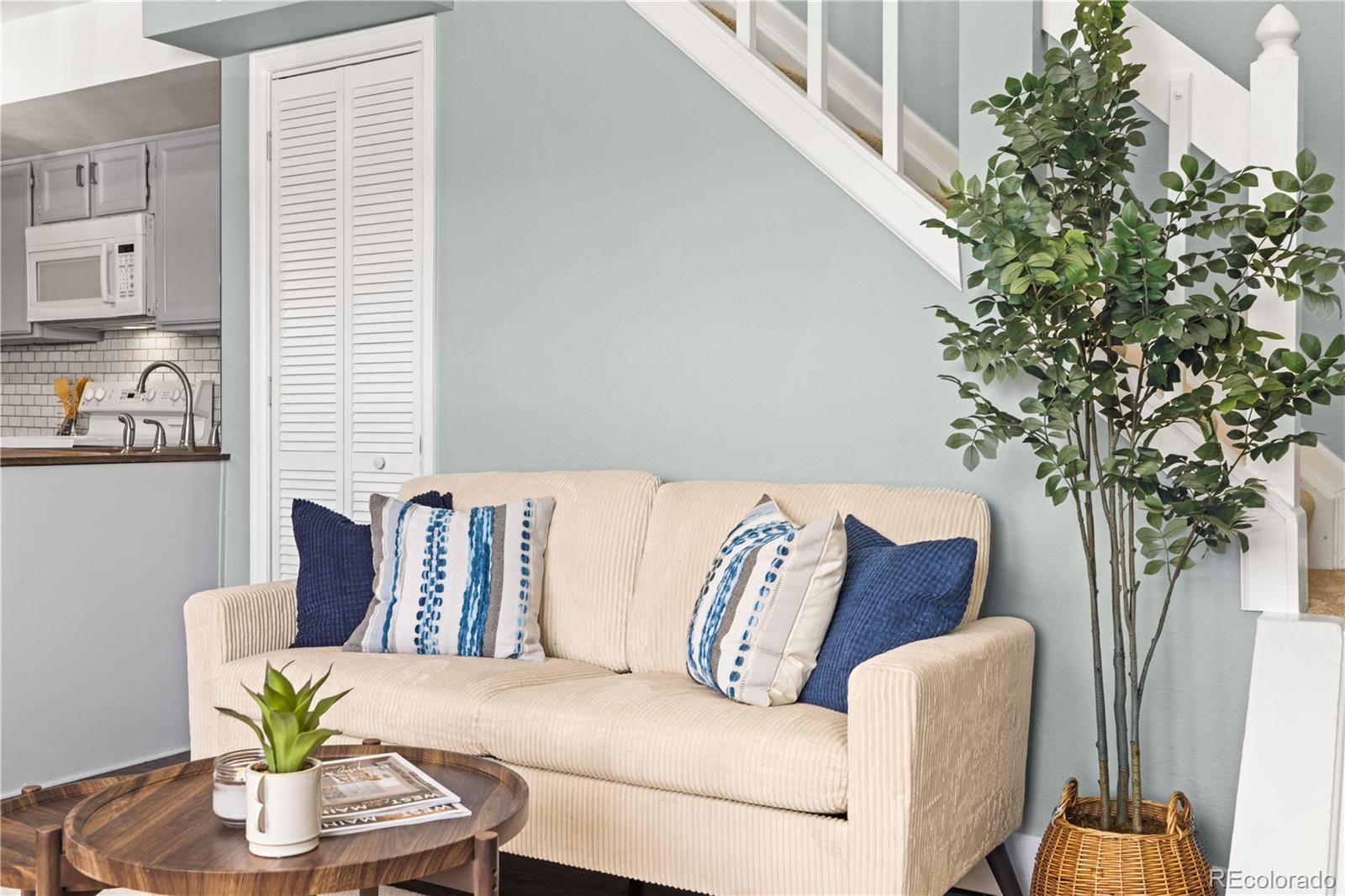 920 S Dawson Way Unit: 14