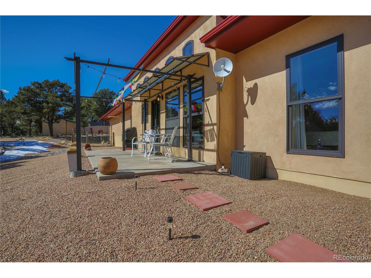 996 Falling Rock Rd