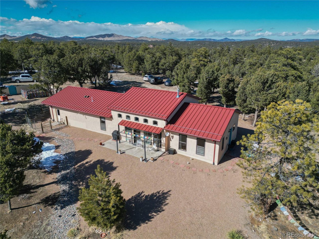 996 Falling Rock Rd