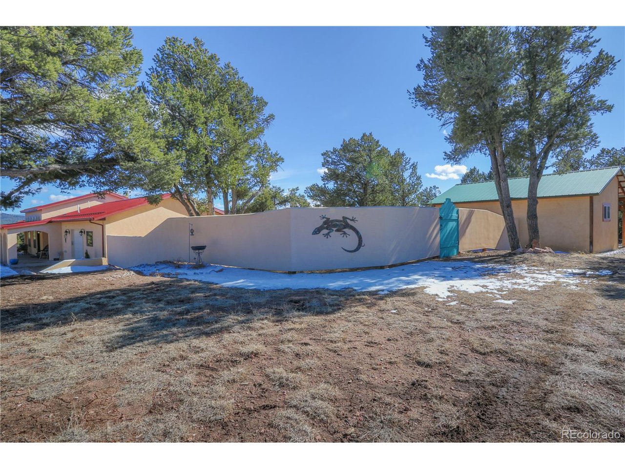 996 Falling Rock Rd