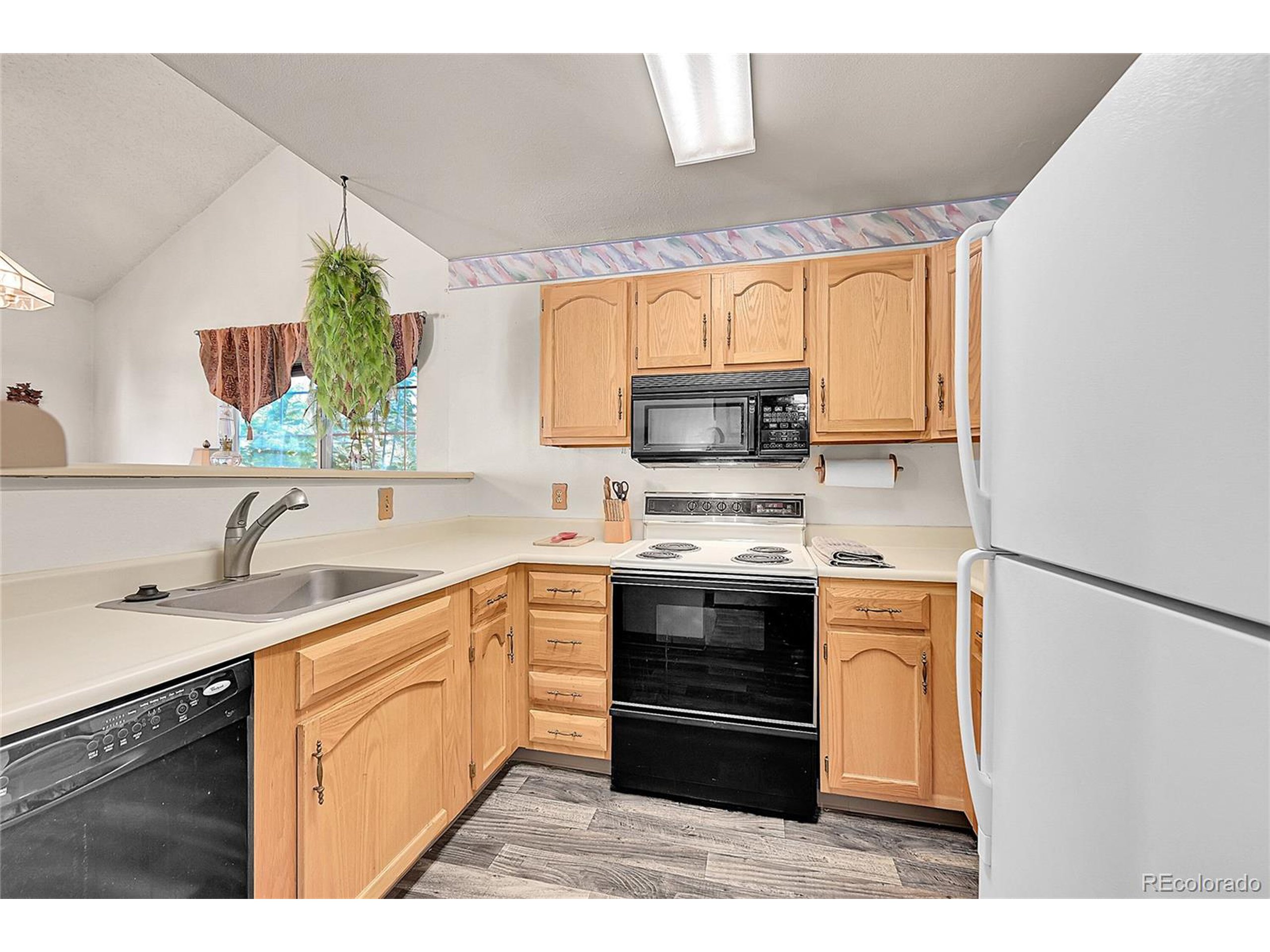 12312 Colorado Blvd 60